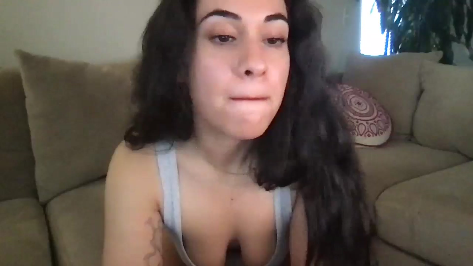 Gallery image thumbnail from pineappsauce's myfreecams stream on, 02/21/2025, 21:06 image 14 of 20