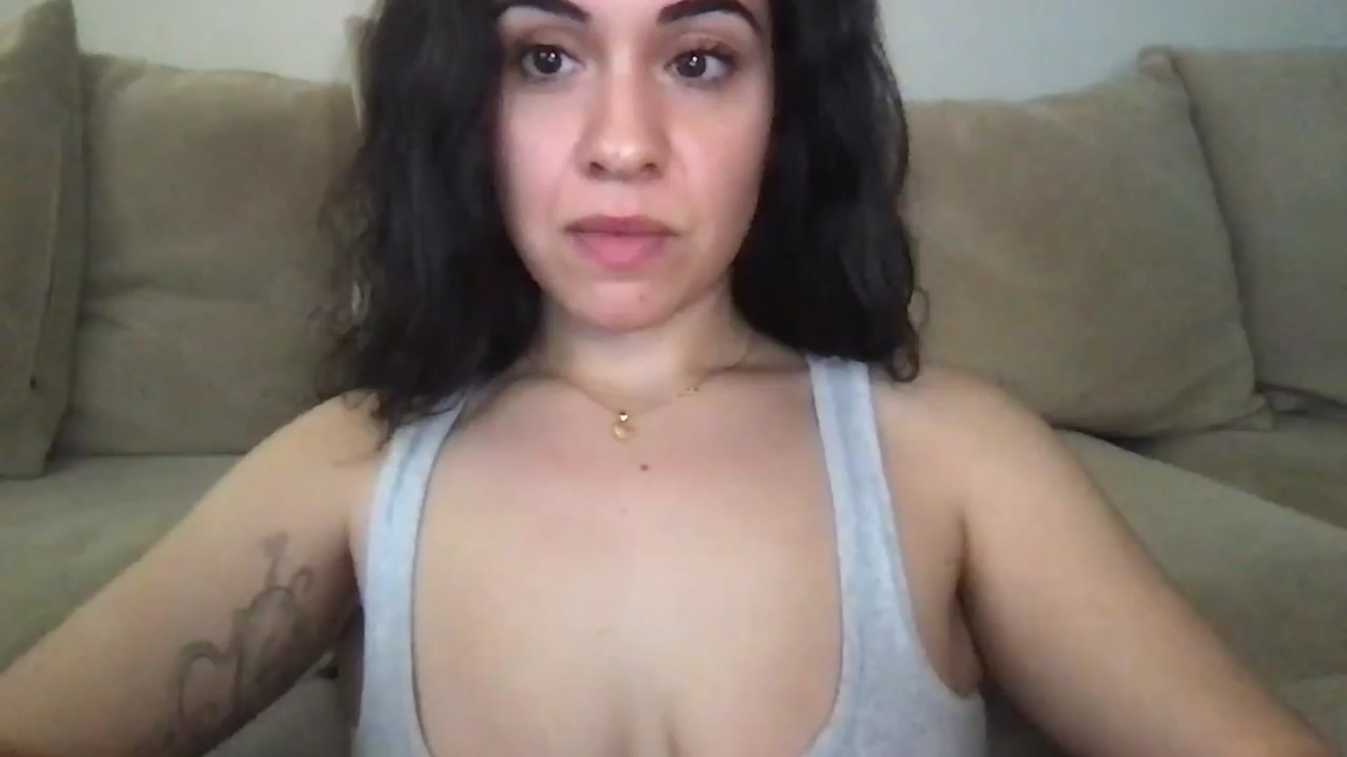 Gallery image thumbnail from pineappsauce's myfreecams stream on, 02/21/2025, 22:06 image 4 of 20
