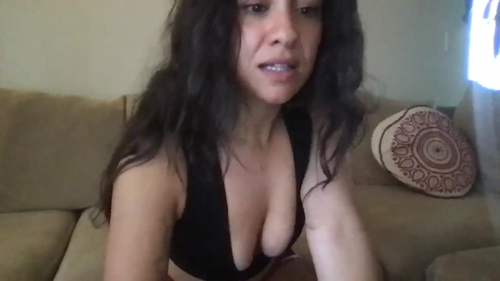 Gallery image thumbnail from pineappsauce's myfreecams stream on, 04/01/2025, 22:04 image 5 of 20