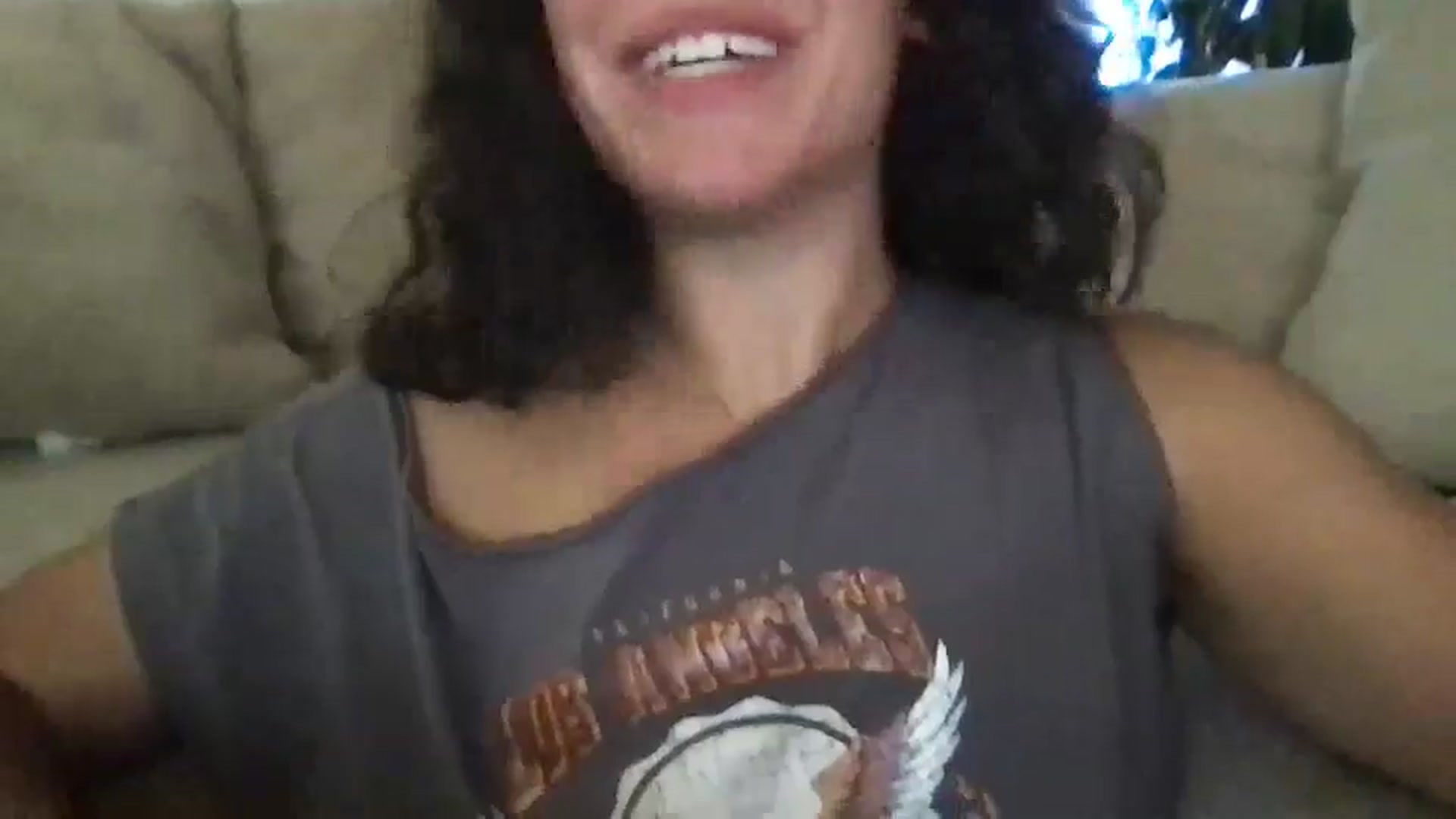Gallery image thumbnail from pineappsauce's myfreecams stream on, 06/30/2025, 20:07 image 14 of 20
