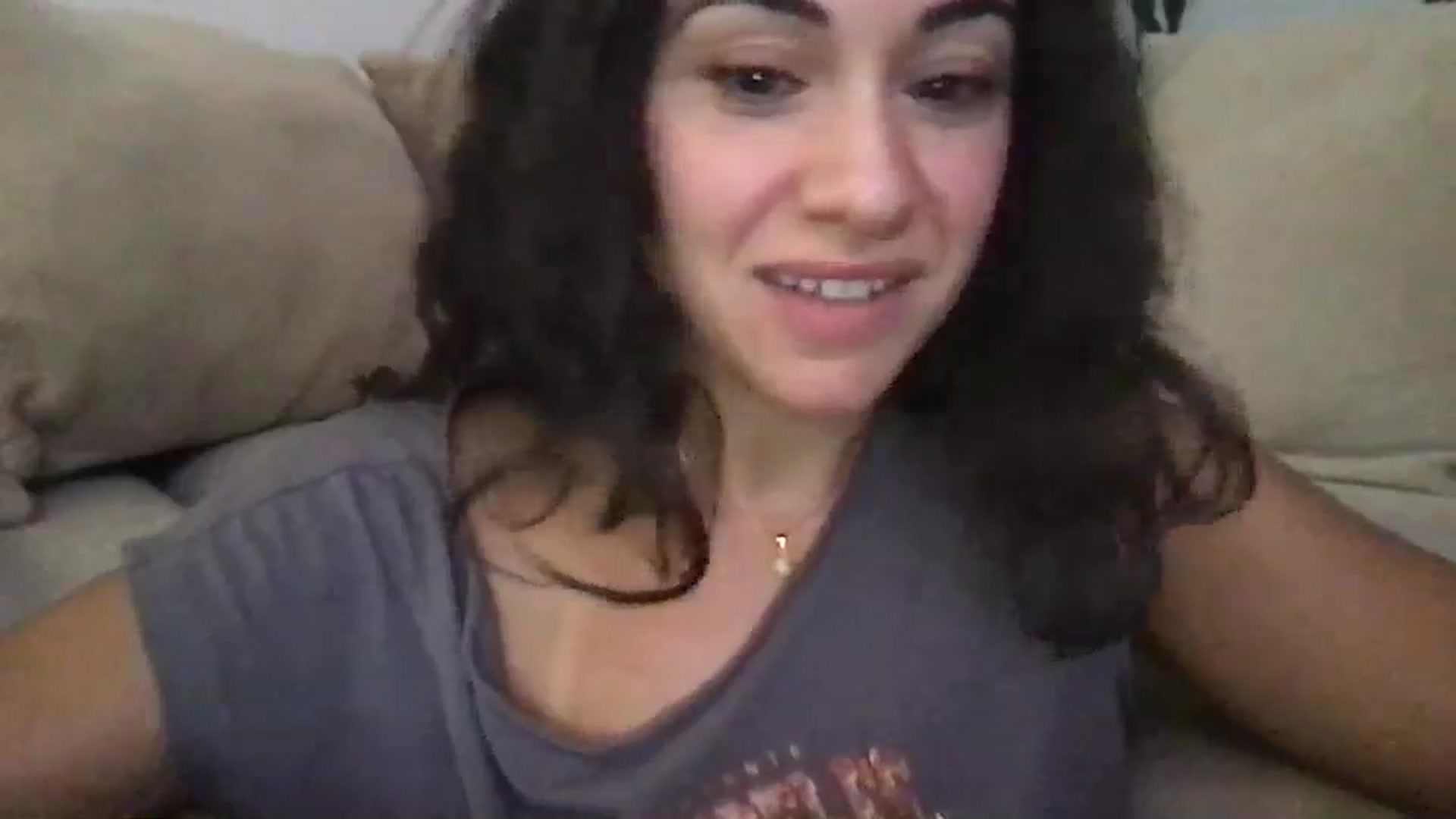 Gallery image thumbnail from pineappsauce's myfreecams stream on, 09/01/2025, 22:56 image 4 of 20