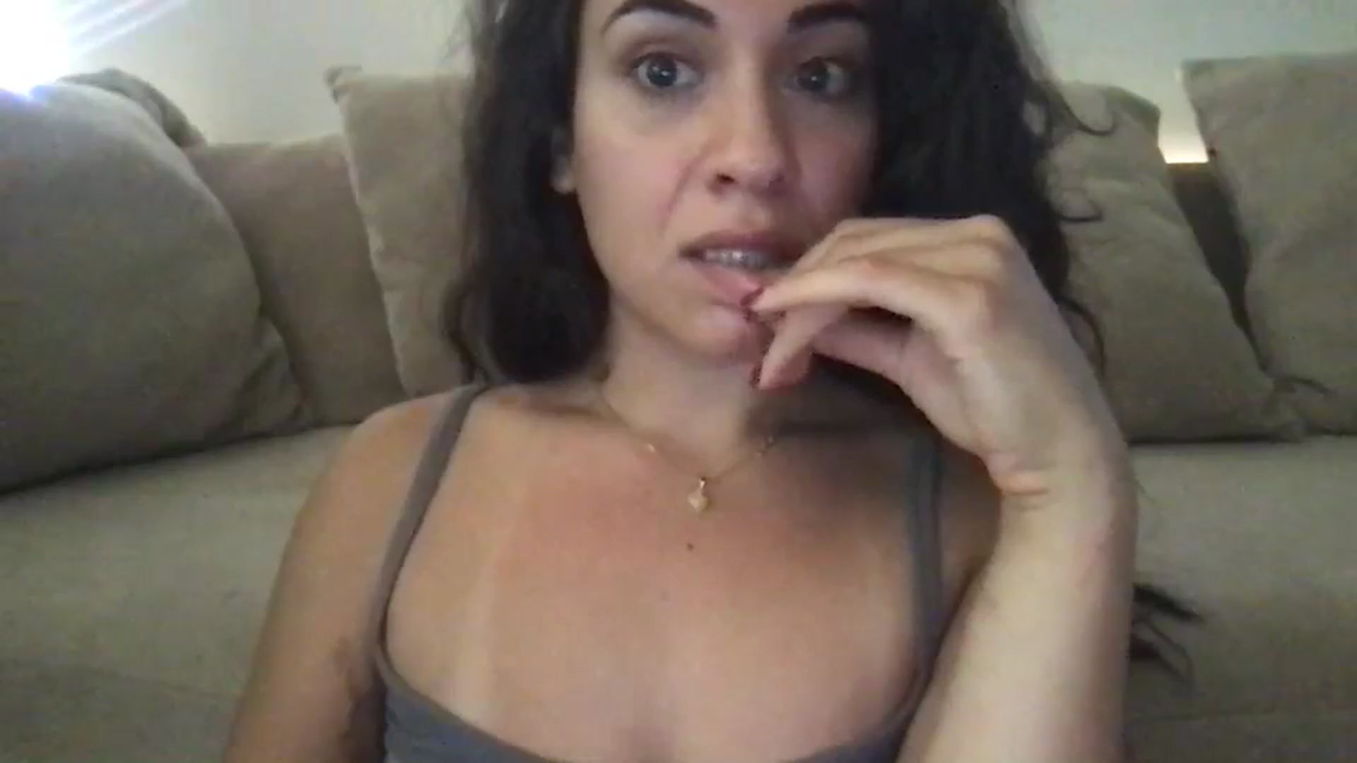 Gallery image thumbnail from pineappsauce's myfreecams stream on, 09/15/2025, 18:35 image 8 of 20