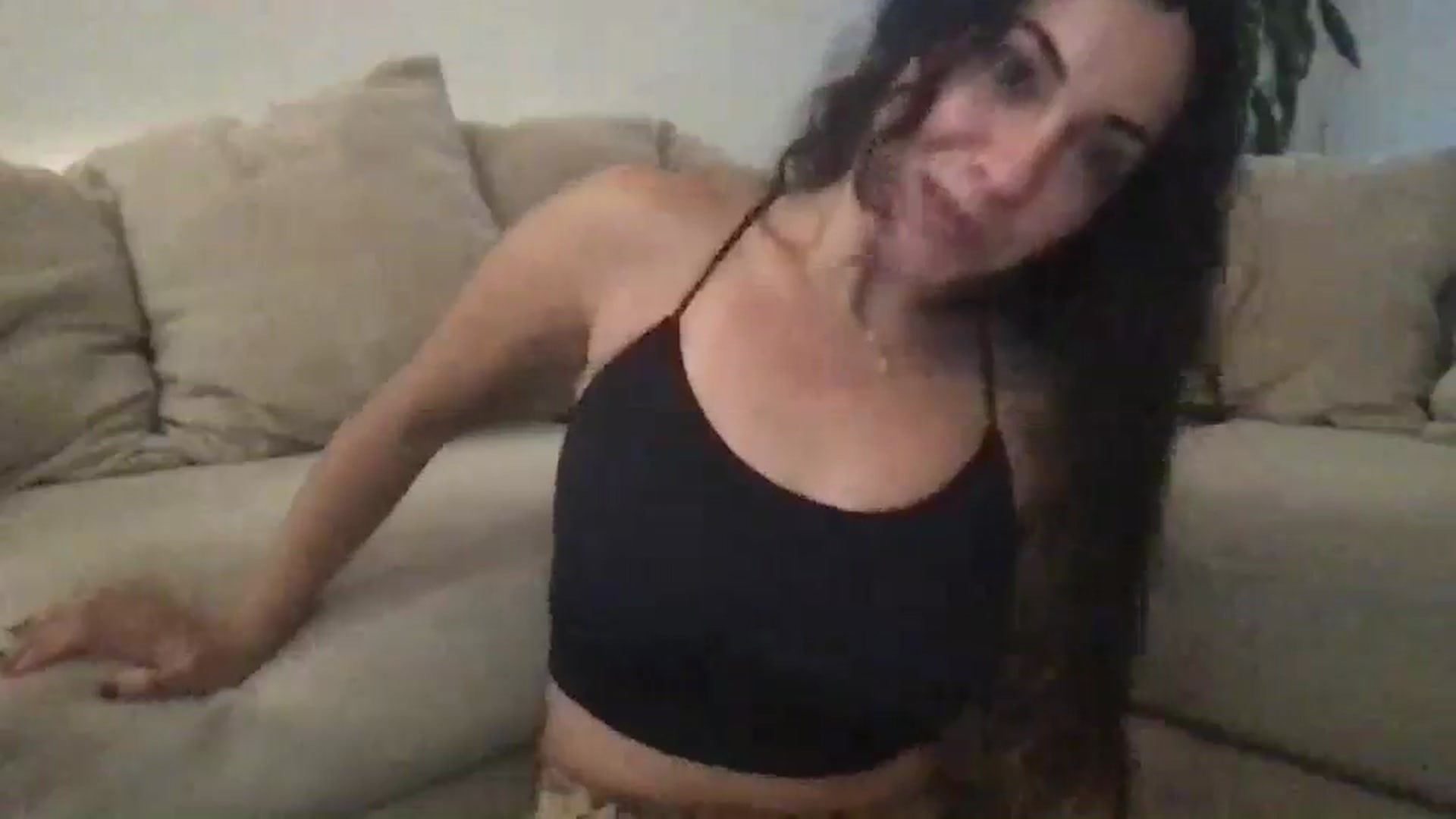 Gallery image thumbnail from pineappsauce's myfreecams stream on, 09/15/2025, 23:11 image 4 of 20