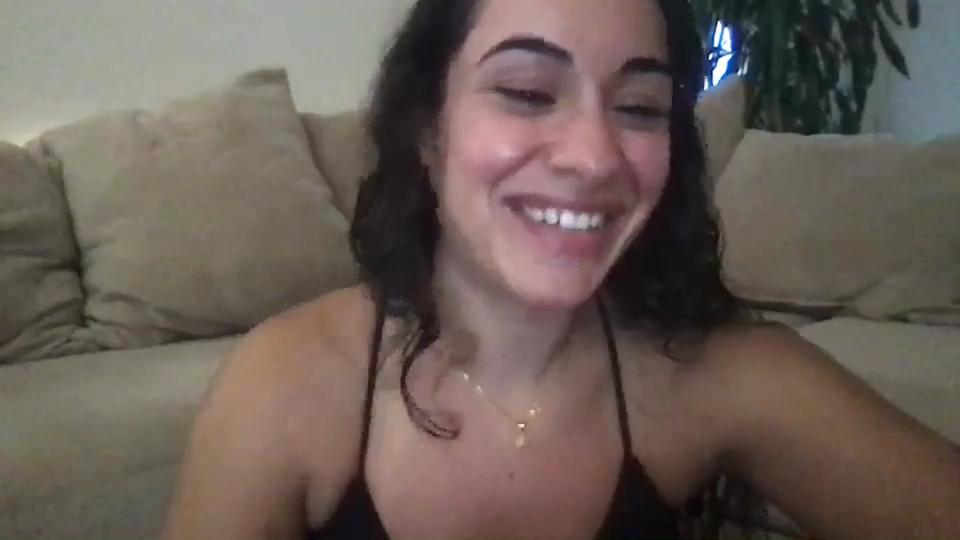 Gallery image thumbnail from pineappsauce's myfreecams stream on, 09/15/2025, 23:11 image 2 of 20