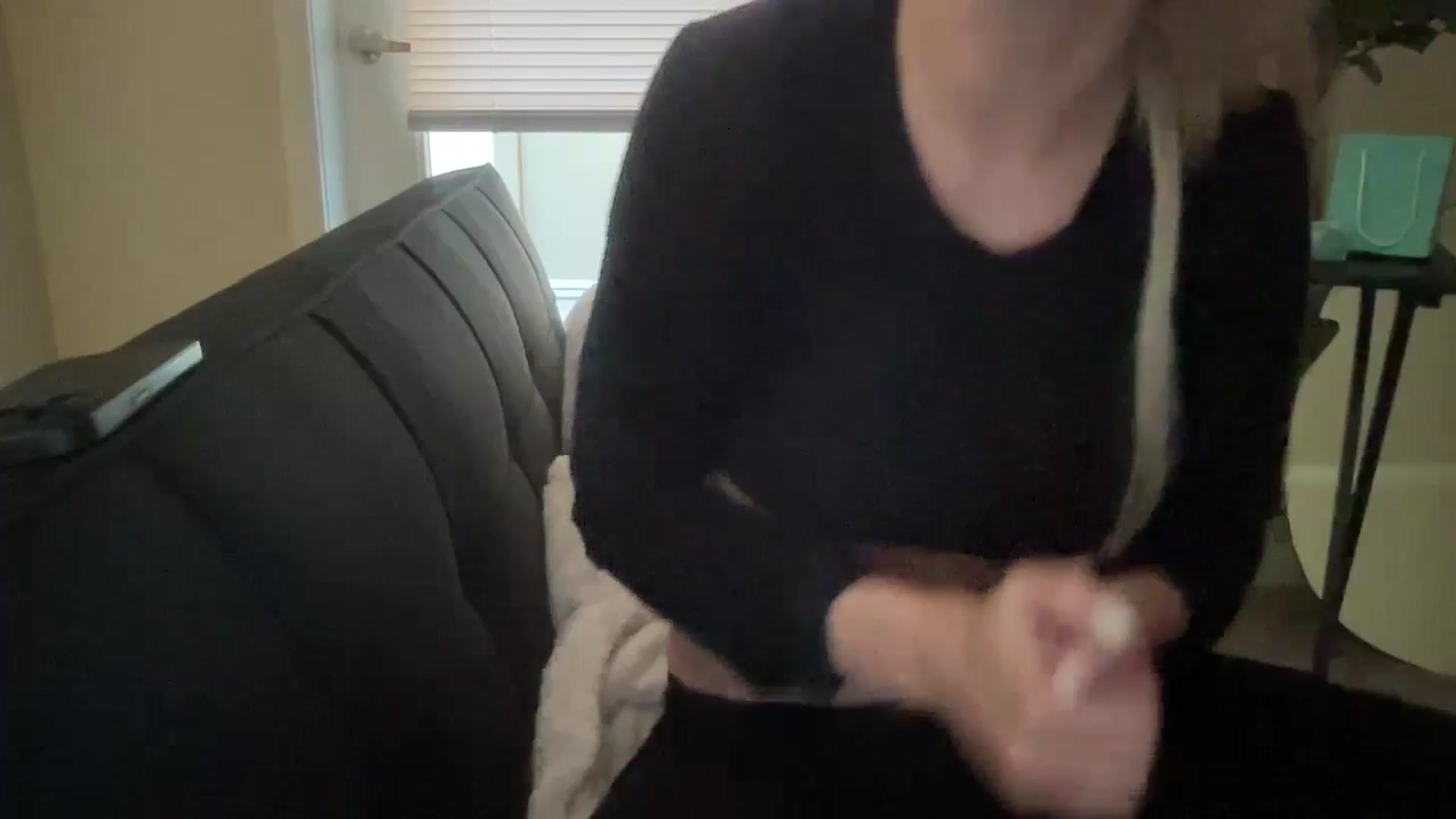 Gallery image thumbnail from pinkittyplay's myfreecams stream on, 04/21/2024, 13:37 image 5 of 20