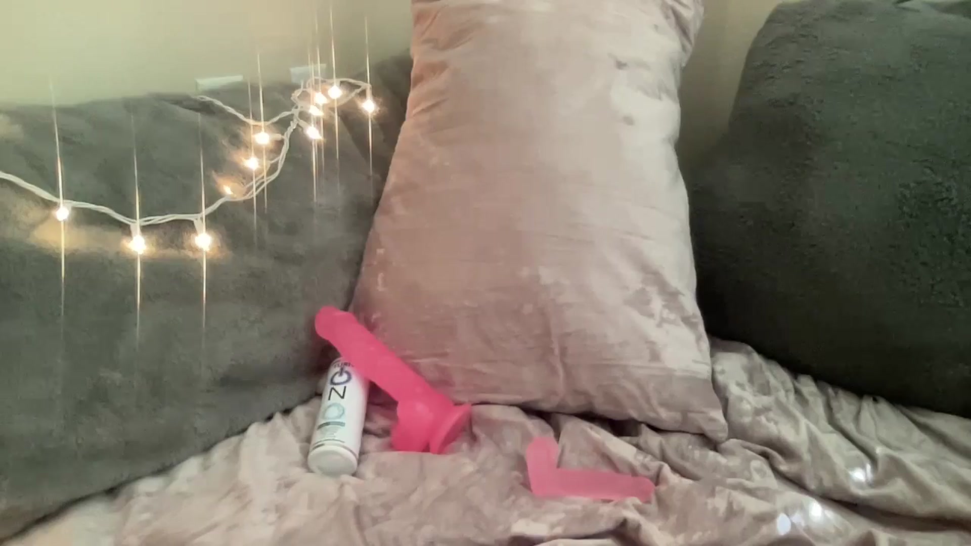 Gallery image thumbnail from pinkittyplay's myfreecams stream on, 05/19/2024, 17:35 image 4 of 20