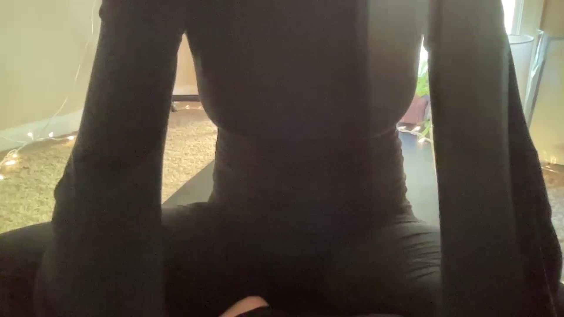 Gallery image thumbnail from pinkittyplay's myfreecams stream on, 05/22/2024, 13:26 image 3 of 20