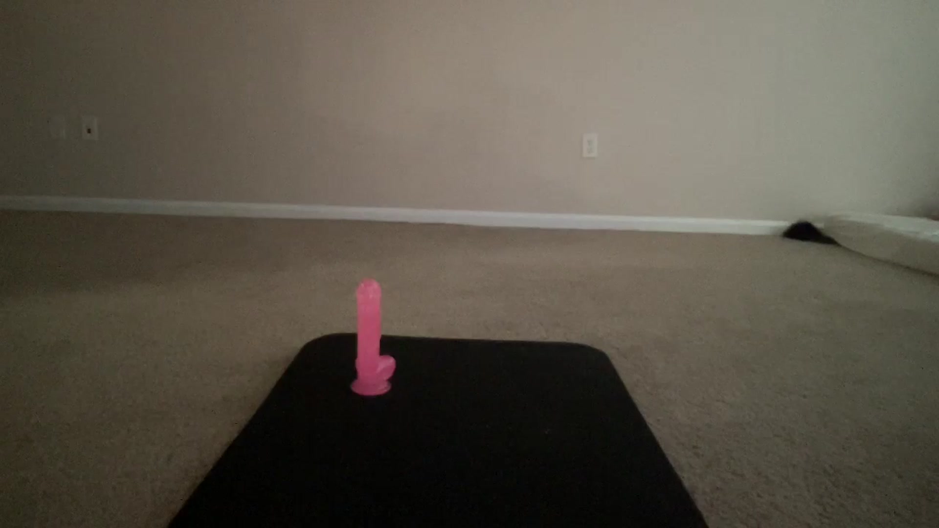 Gallery image thumbnail from pinkittyplay's myfreecams stream on, 05/28/2024, 20:46 image 2 of 20