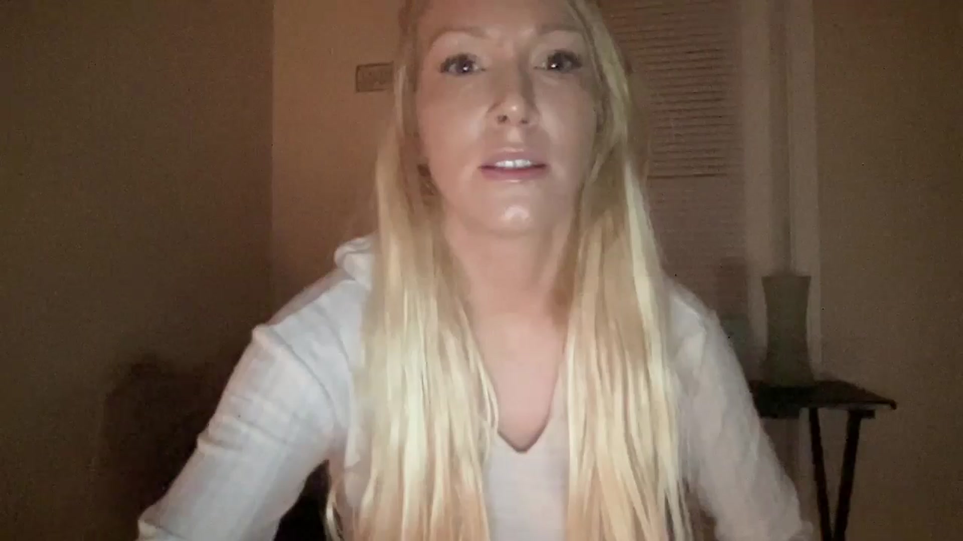 Gallery image thumbnail from pinkittyplay's myfreecams stream on, 06/16/2024, 10:24 image 16 of 20