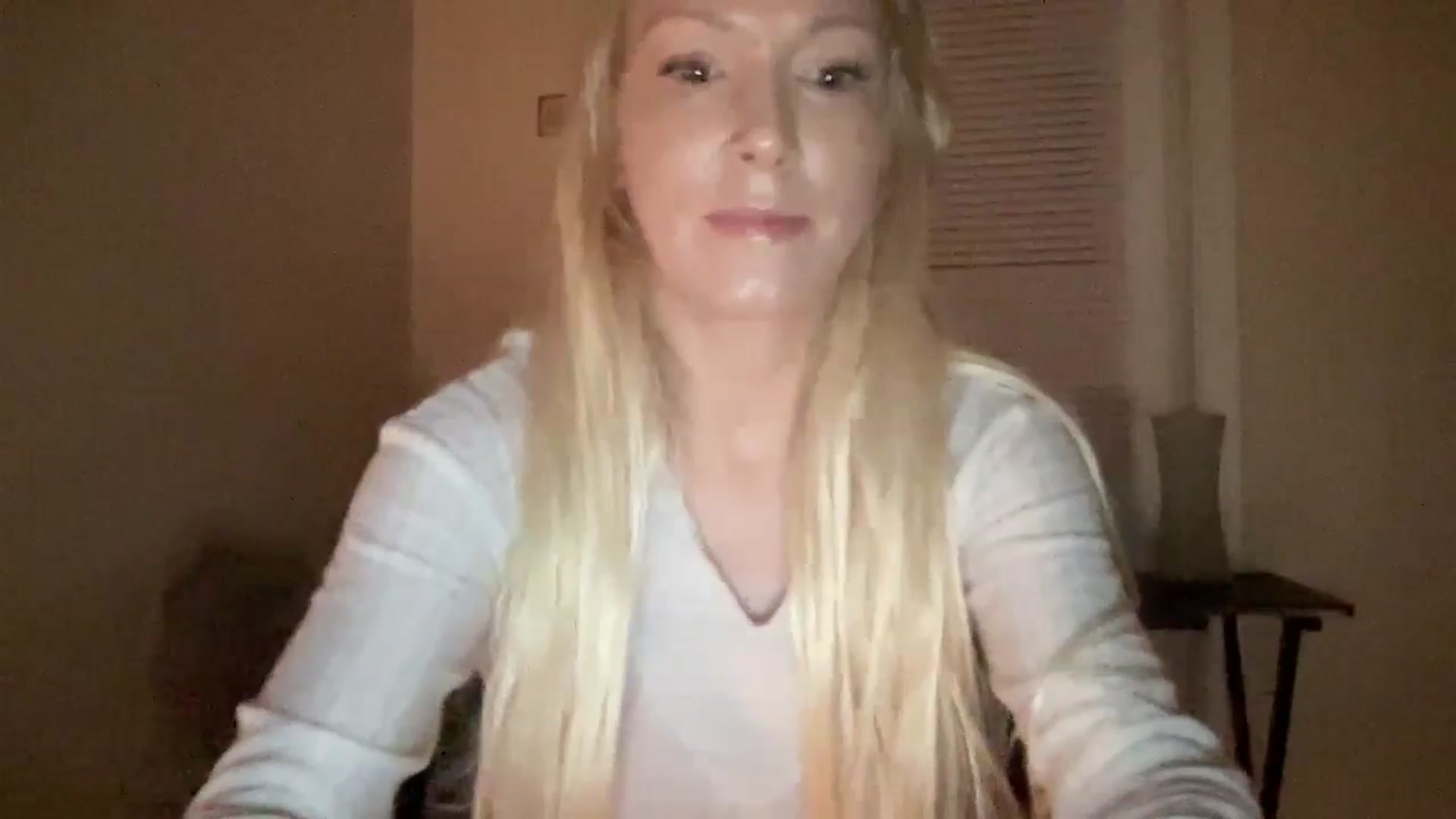 Gallery image thumbnail from pinkittyplay's myfreecams stream on, 06/16/2024, 10:24 image 18 of 20