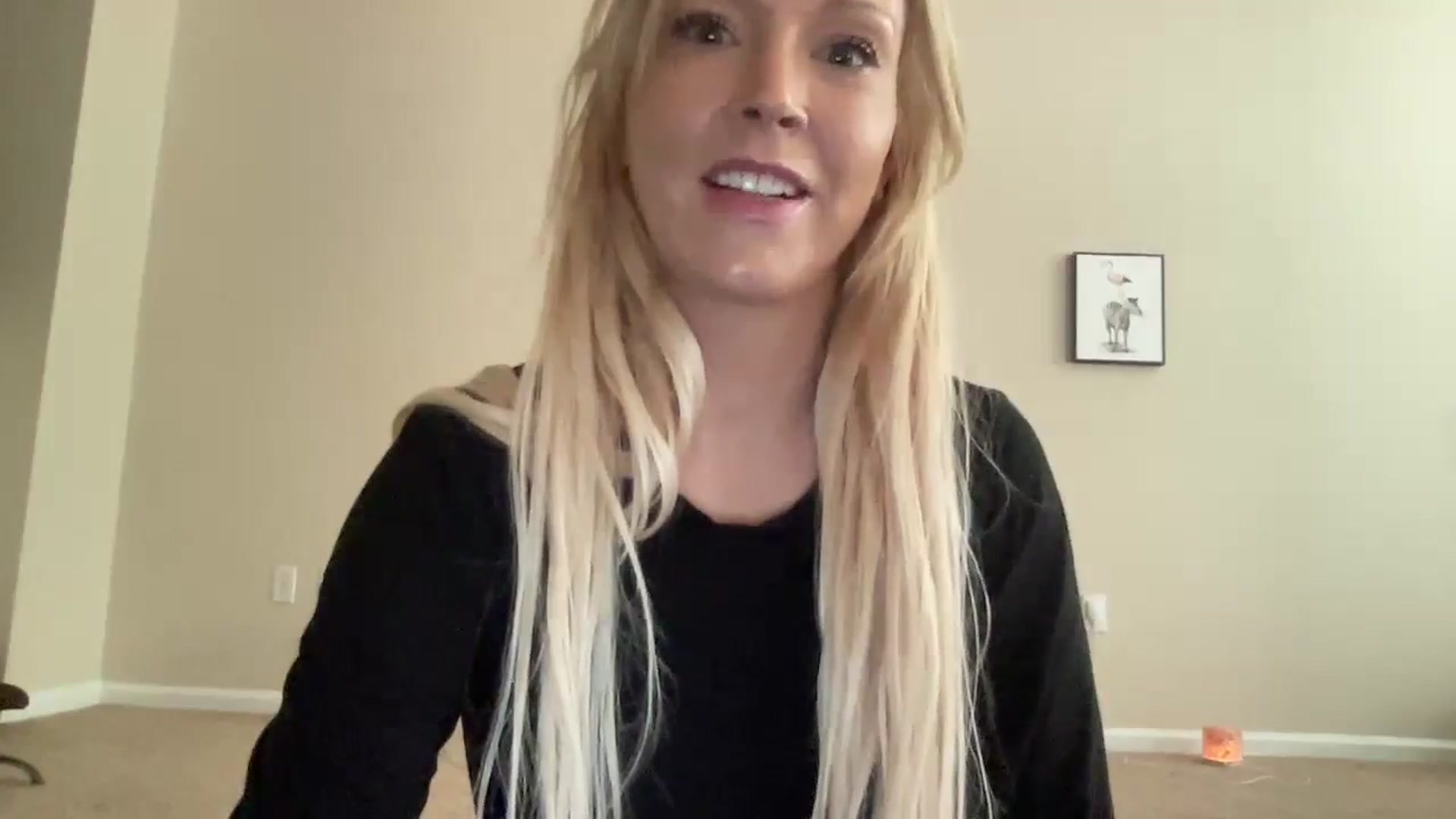 Gallery image thumbnail from pinkittyplay's myfreecams stream on, 06/17/2024, 15:55 image 15 of 20