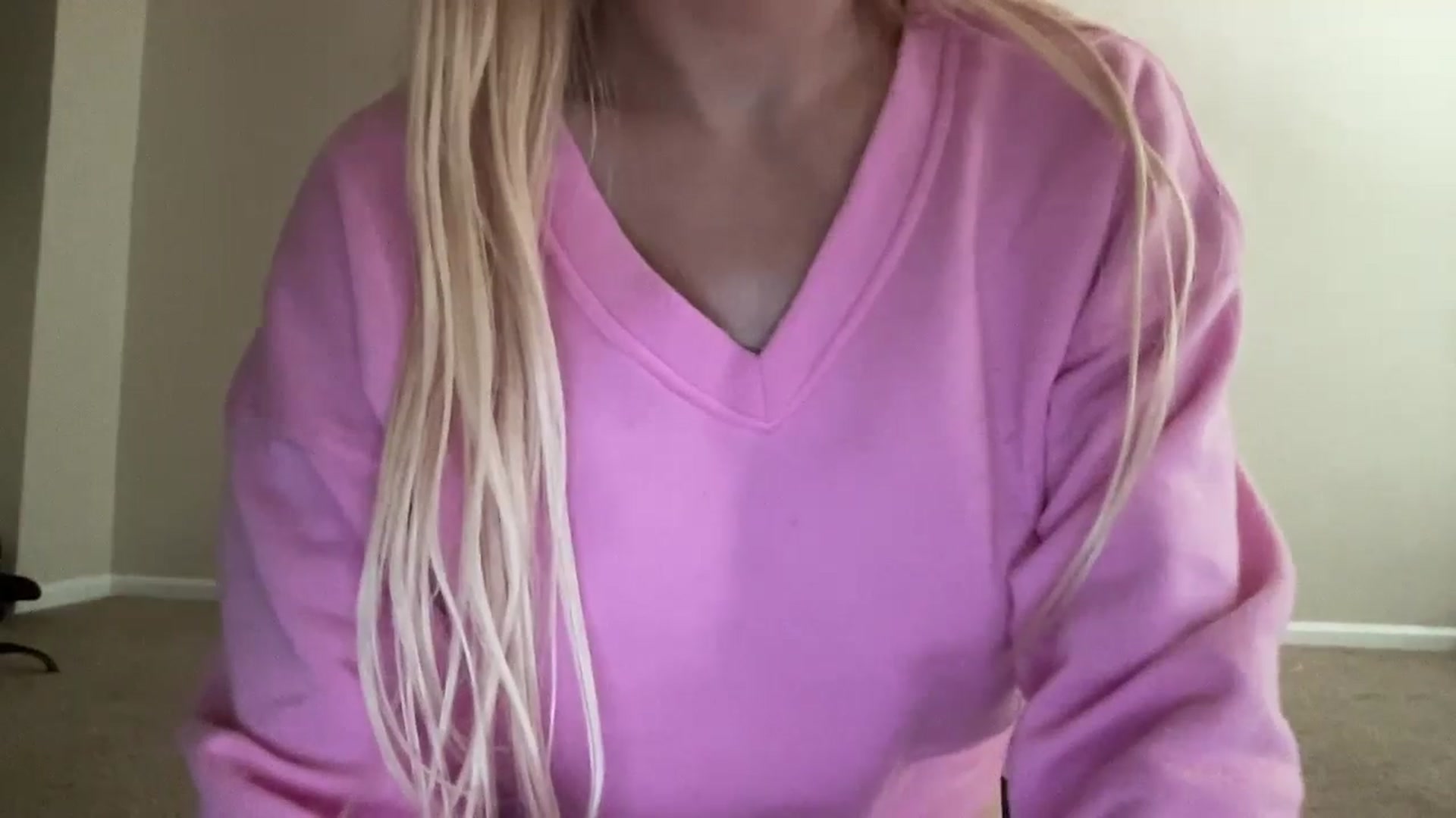 Gallery image thumbnail from pinkittyplay's myfreecams stream on, 06/17/2024, 17:02 image 18 of 20