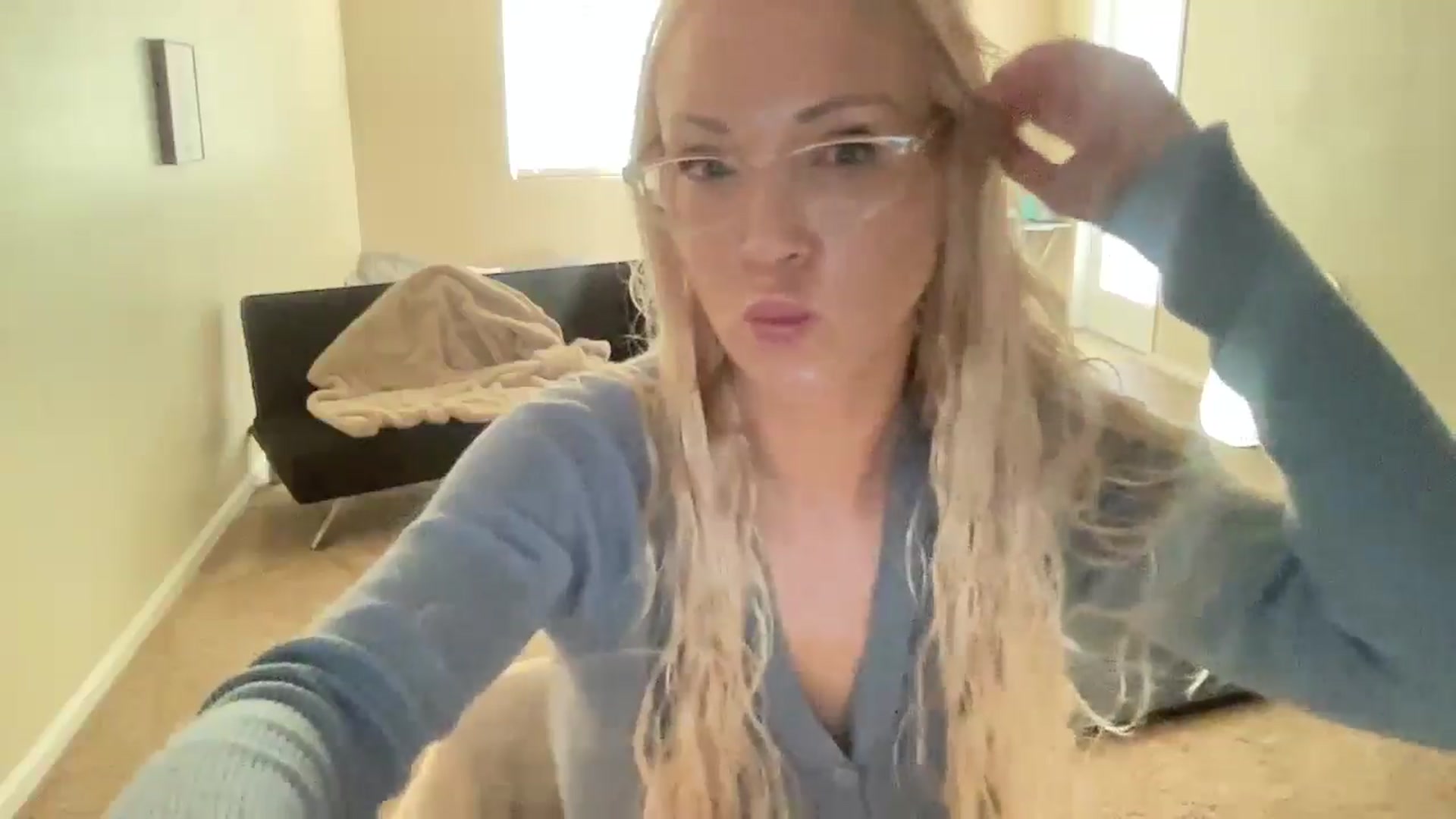 Gallery image thumbnail from pinkittyplay's myfreecams stream on, 06/21/2024, 14:59 image 10 of 20