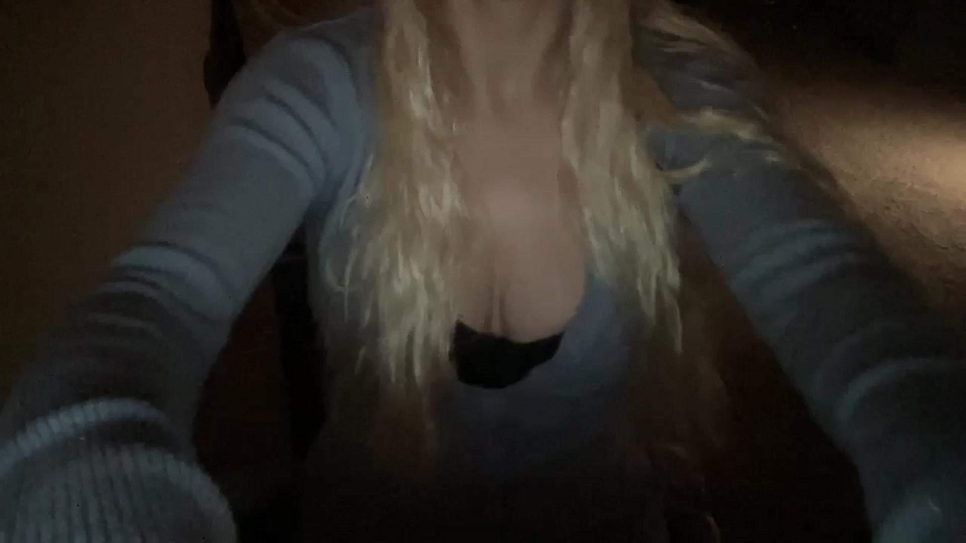 Gallery image thumbnail from pinkittyplay's myfreecams stream on, 06/26/2024, 11:39 image 2 of 20