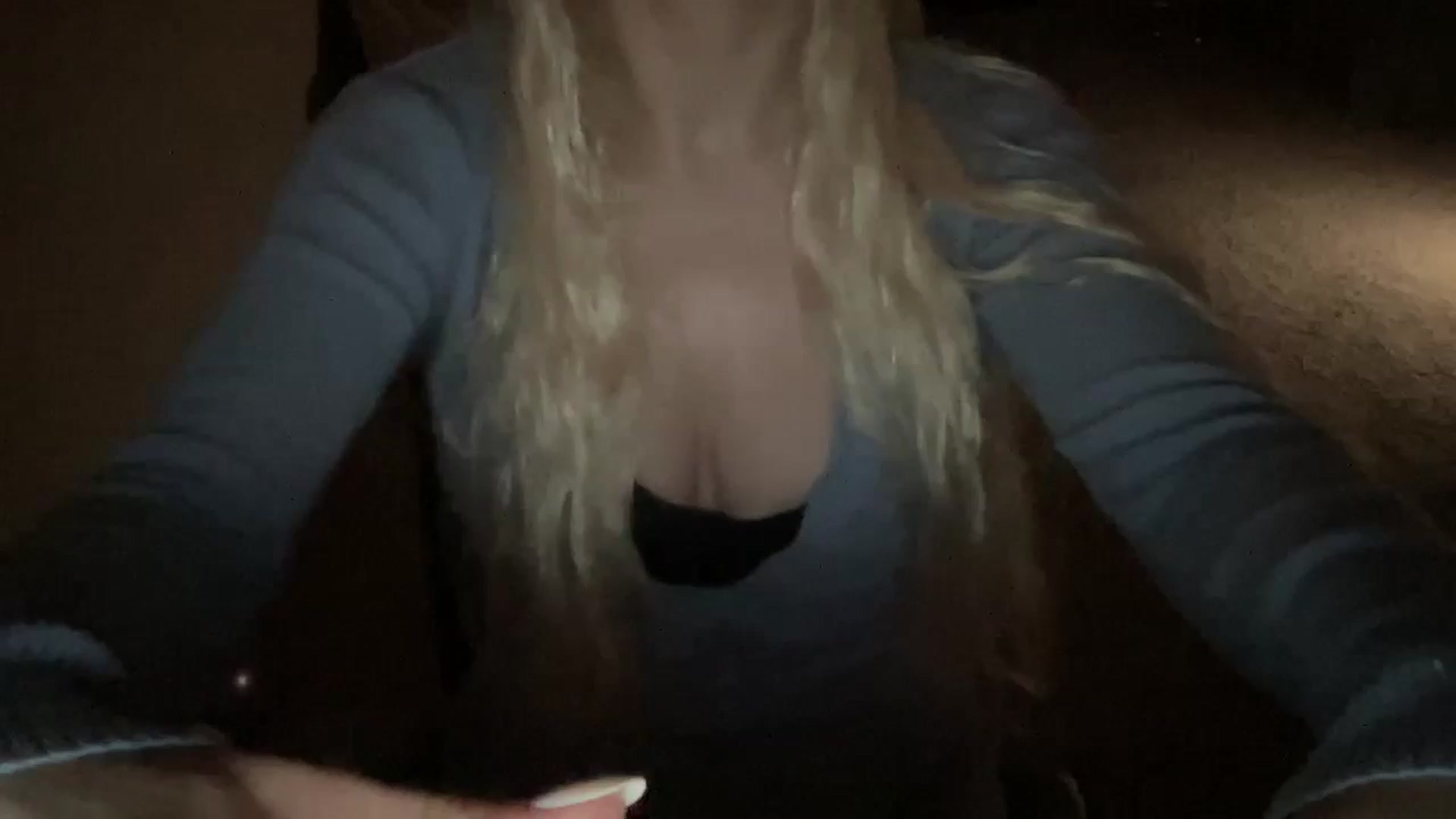 Gallery image thumbnail from pinkittyplay's myfreecams stream on, 06/26/2024, 11:39 image 3 of 20