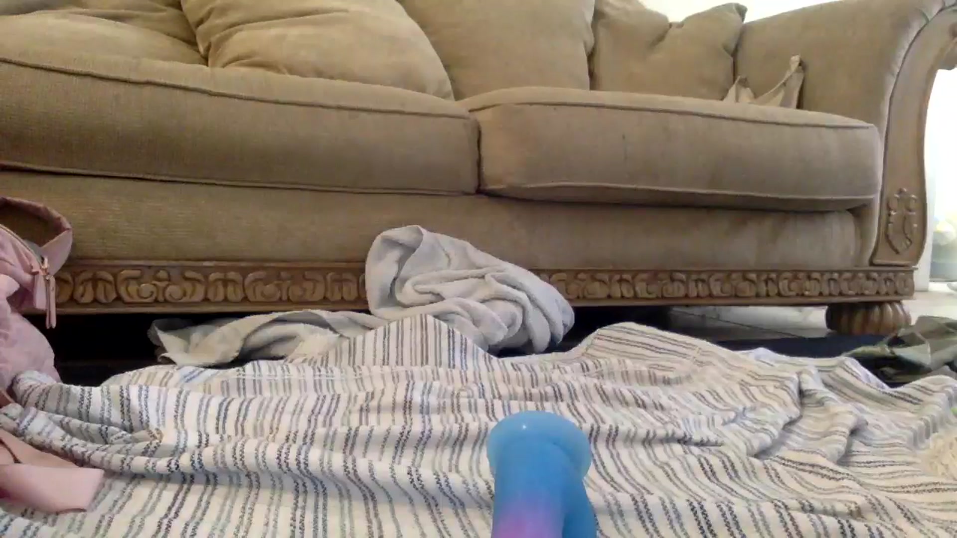 Gallery image thumbnail from pinkkbubbles's myfreecams stream on, 11/25/2024, 17:46 image 14 of 20