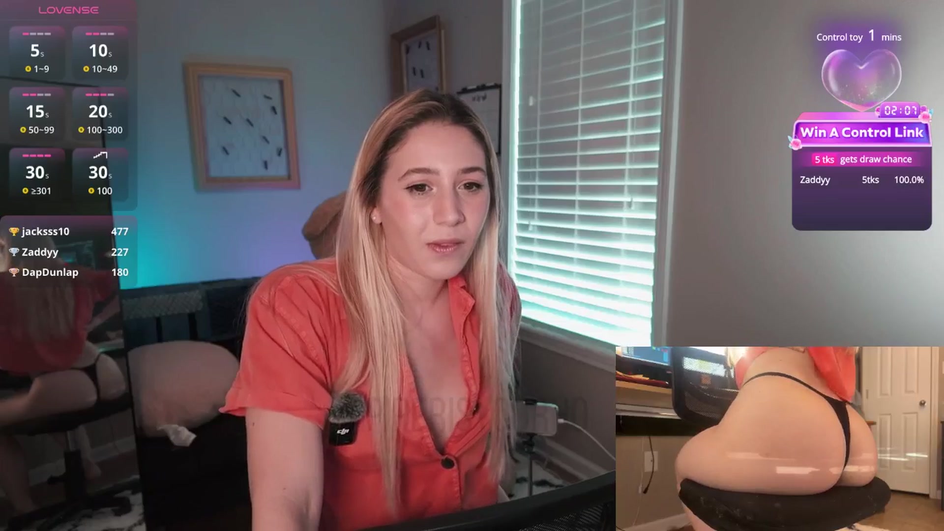 Gallery image thumbnail from piperisyourho's myfreecams stream on, 04/12/2025, 21:45 image 12 of 20