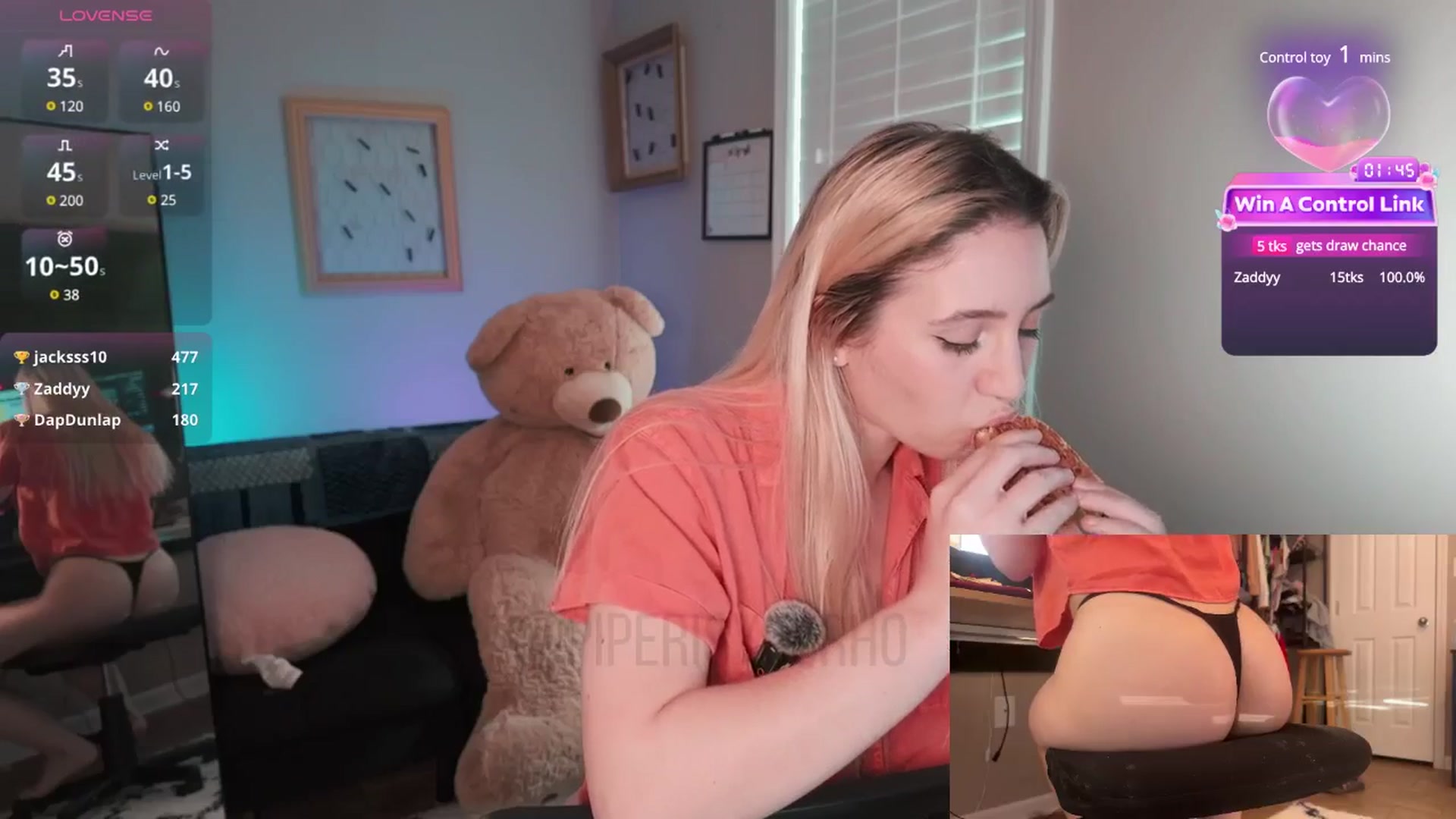 Gallery image thumbnail from piperisyourho's myfreecams stream on, 04/12/2025, 21:45 image 11 of 20