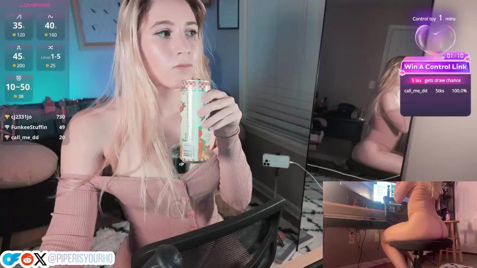 Gallery image thumbnail from piperisyourho's myfreecams stream on, 04/20/2025, 02:13 image 13 of 20
