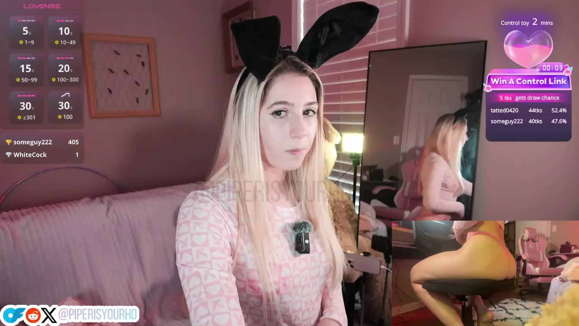 Gallery image thumbnail from piperisyourho's myfreecams stream on, 04/28/2025, 24:20 image 8 of 20