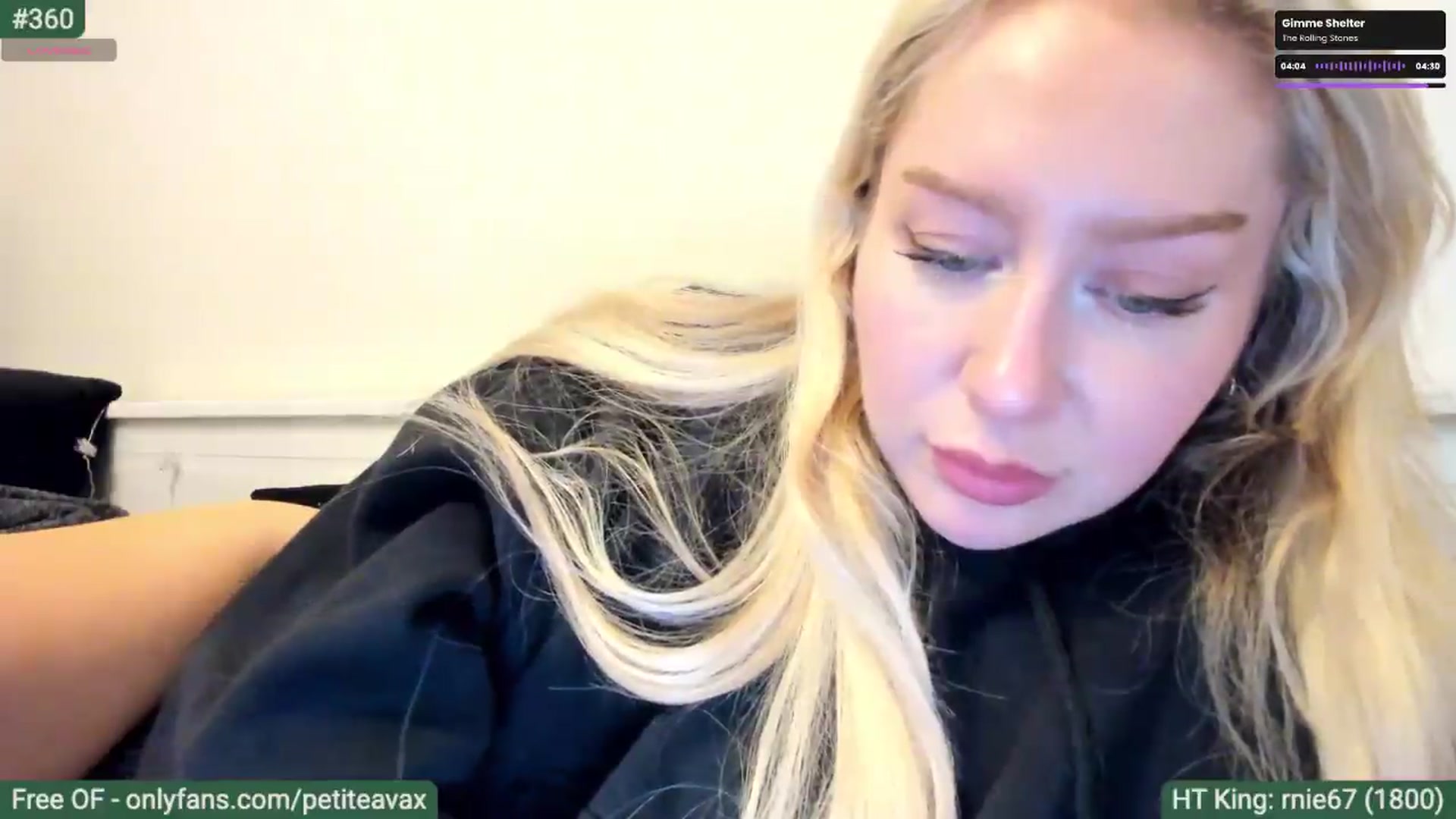 Gallery image thumbnail from pixelatedgirl's myfreecams stream on, 06/20/2026, 20:35 image 20 of 20