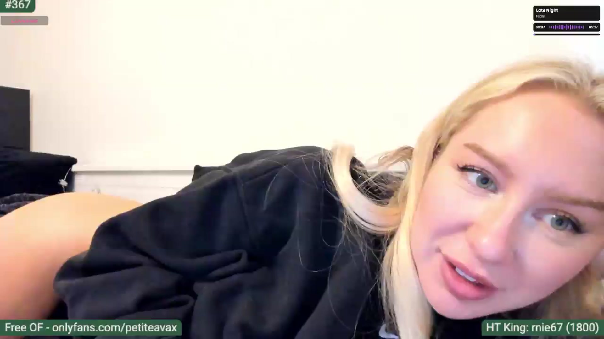 Gallery image thumbnail from pixelatedgirl's myfreecams stream on, 06/20/2026, 20:35 image 3 of 20
