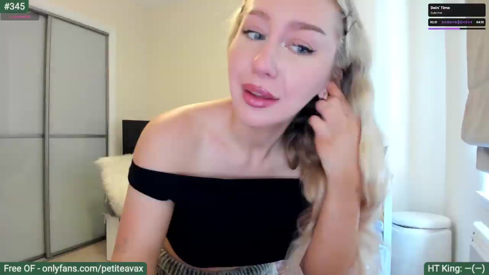 Gallery image thumbnail from pixelatedgirl's myfreecams stream on, 06/24/2026, 08:28 image 17 of 20
