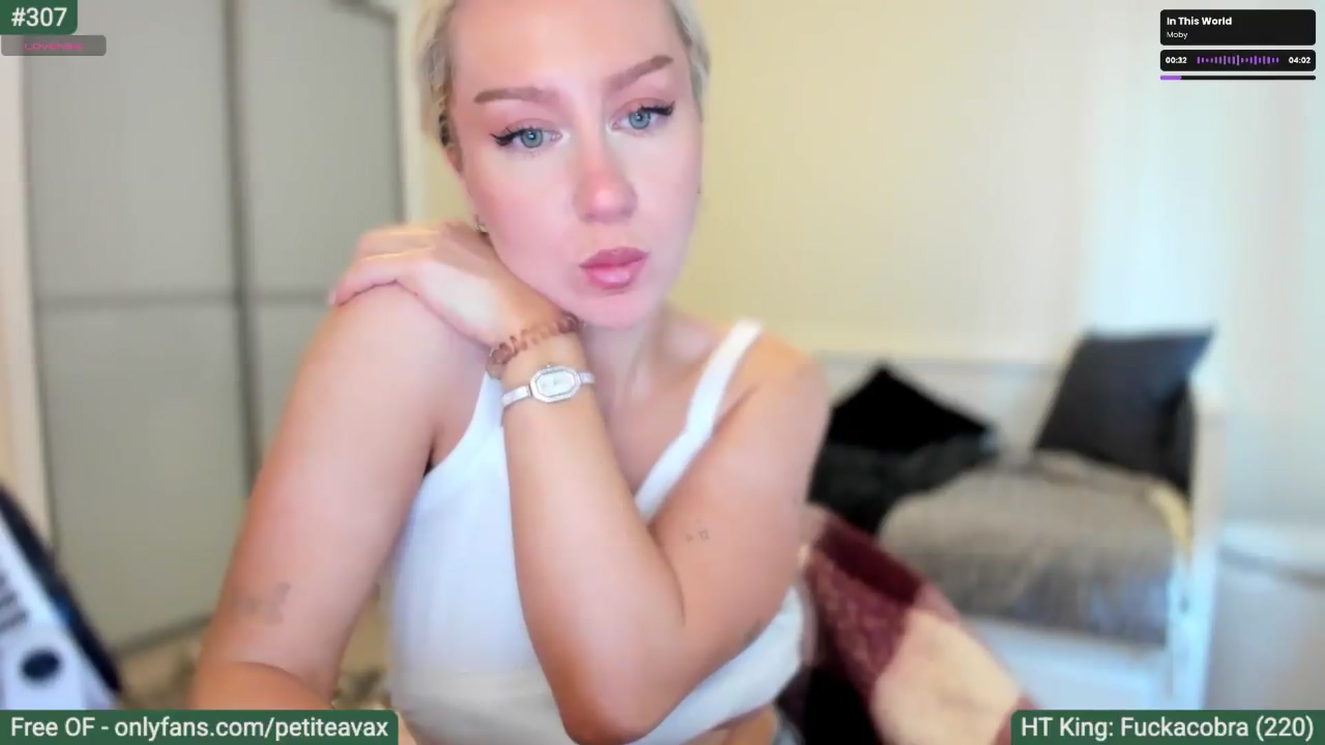 Gallery image thumbnail from pixelatedgirl's myfreecams stream on, 06/26/2026, 14:49 image 10 of 20