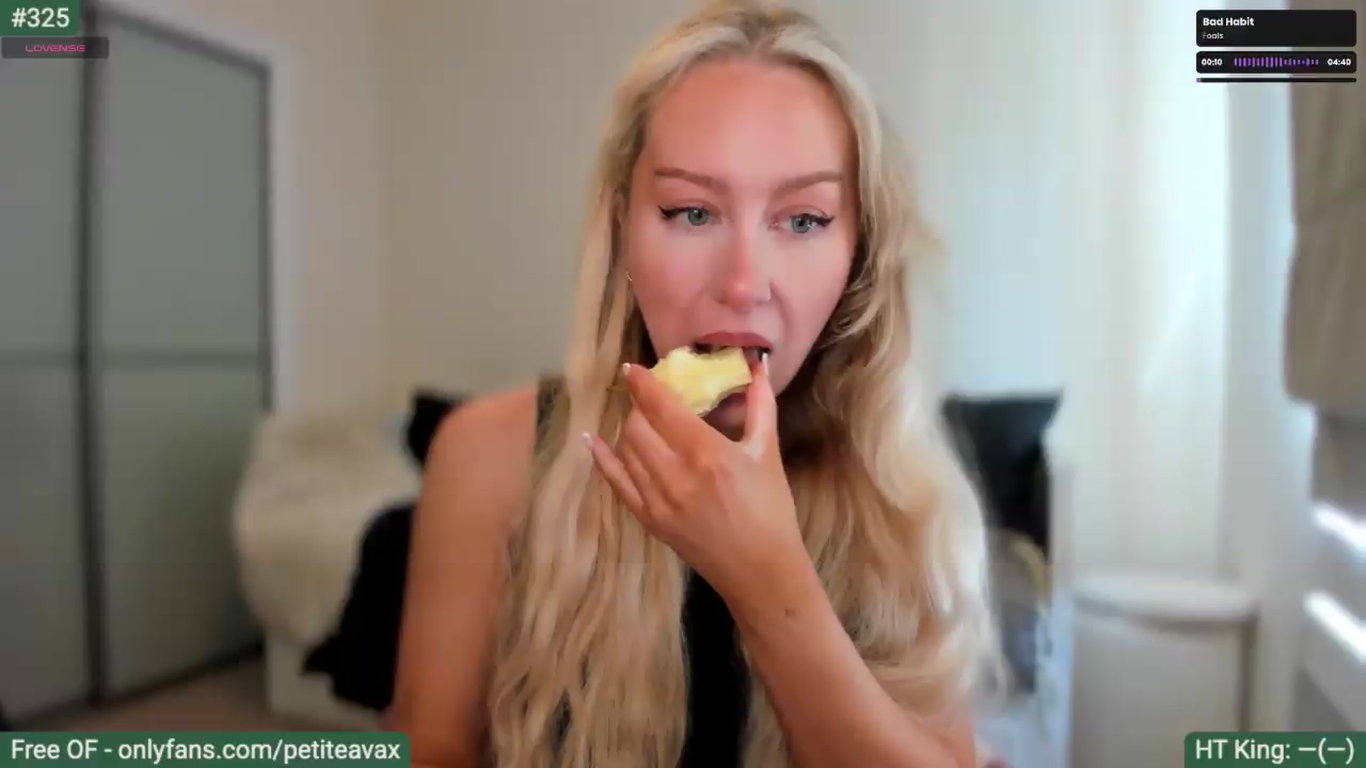 Gallery image thumbnail from pixelatedgirl's myfreecams stream on, 06/27/2026, 12:29 image 3 of 20