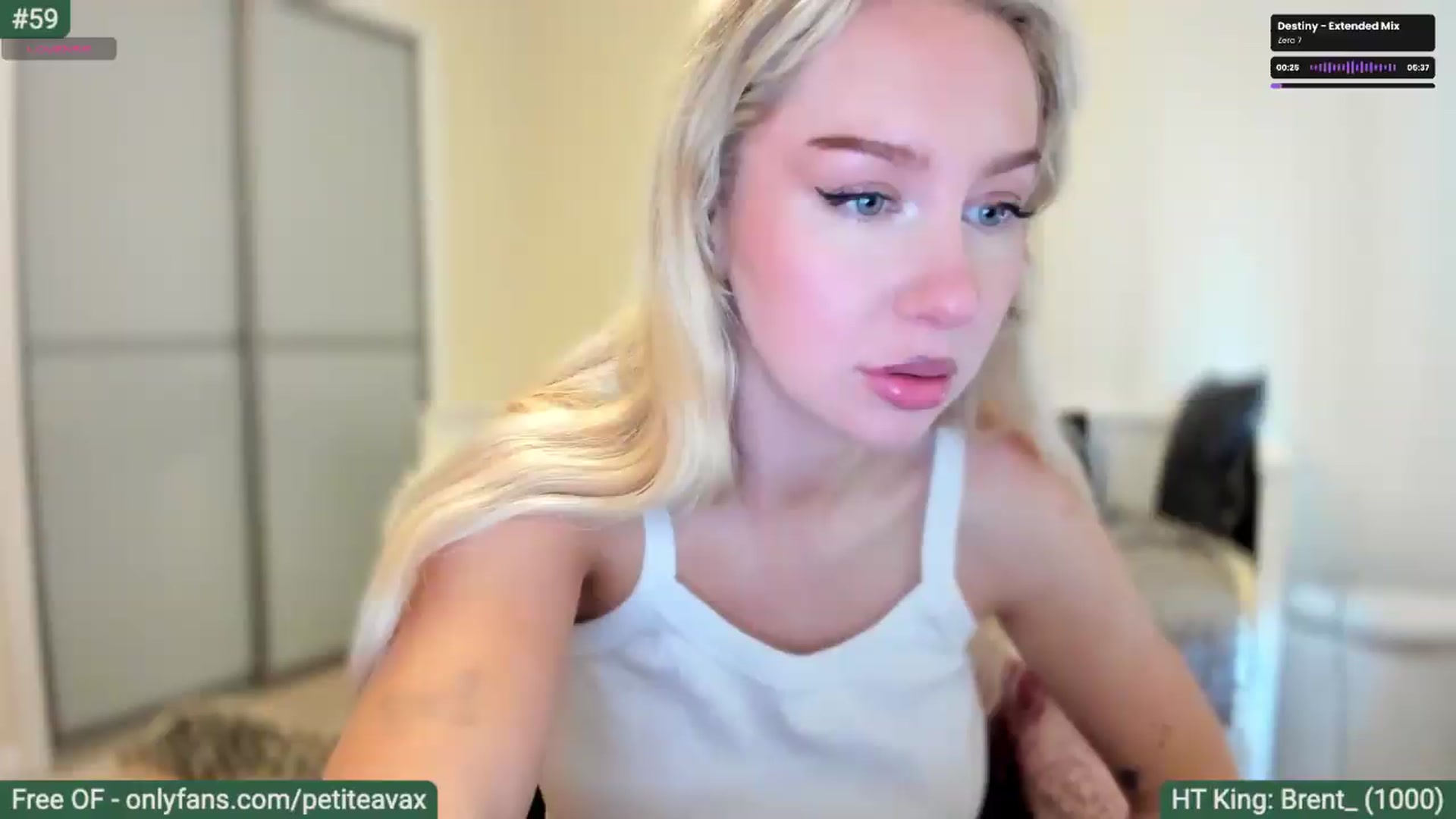 Gallery image thumbnail from pixelatedgirl's myfreecams stream on, 07/01/2026, 16:52 image 4 of 20