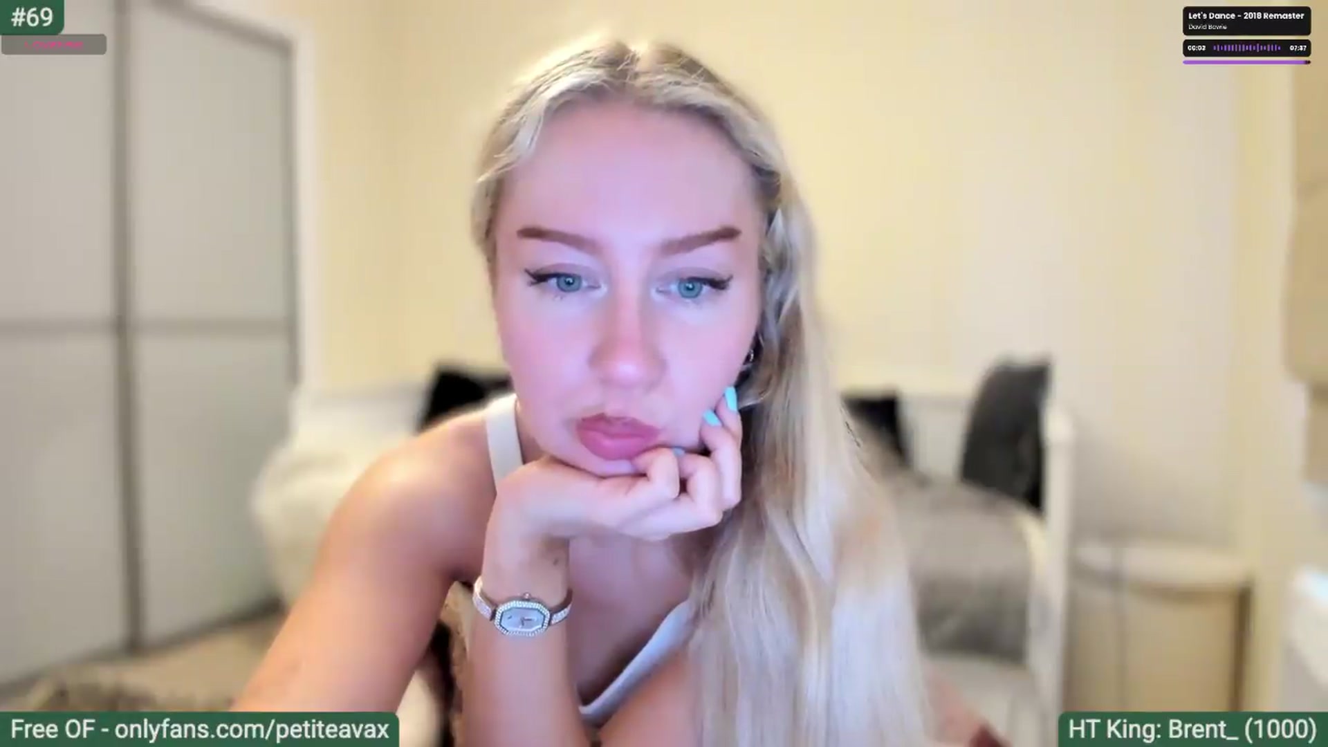 Gallery image thumbnail from pixelatedgirl's myfreecams stream on, 07/01/2026, 19:31 image 20 of 20