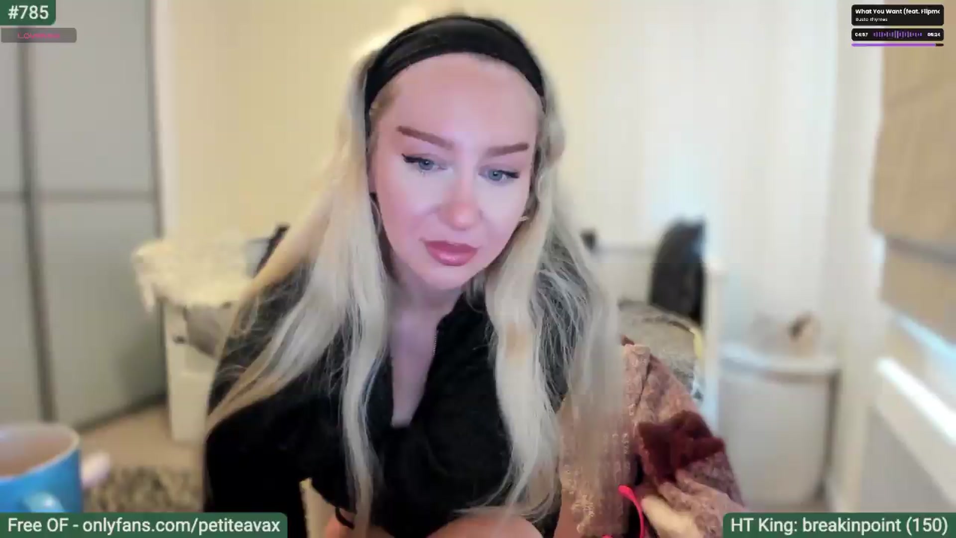 Gallery image thumbnail from pixelatedgirl's myfreecams stream on, 07/07/2026, 17:37 image 12 of 20