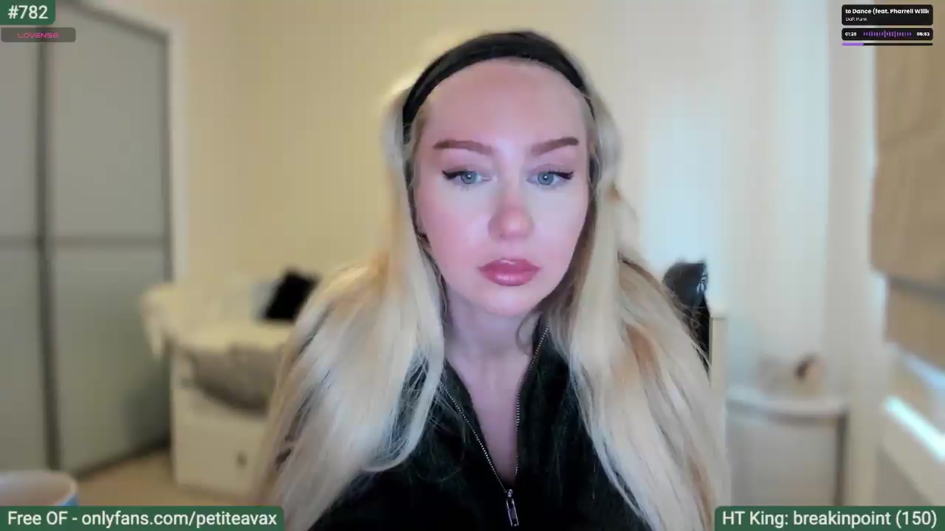 Gallery image thumbnail from pixelatedgirl's myfreecams stream on, 07/07/2026, 18:27 image 1 of 20