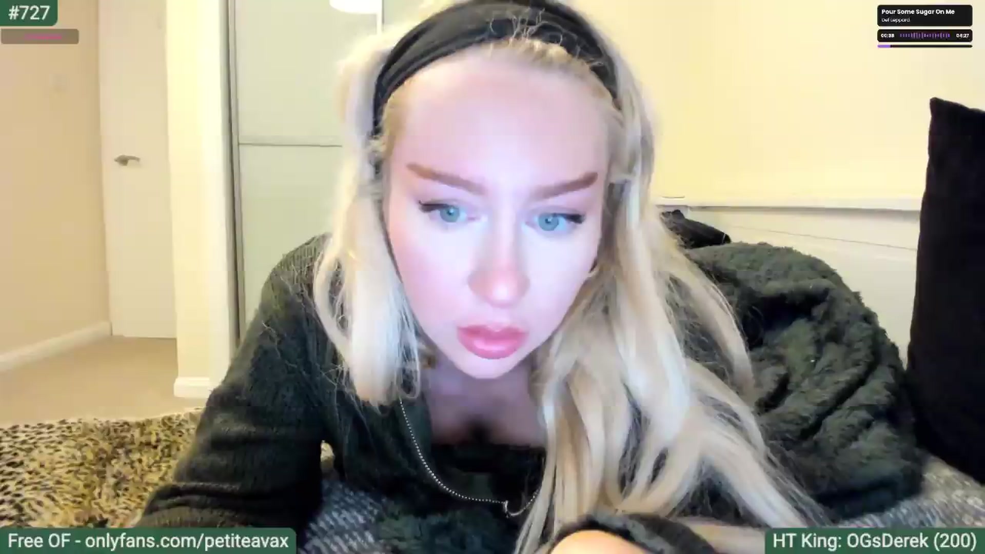 Gallery image thumbnail from pixelatedgirl's myfreecams stream on, 07/07/2026, 19:13 image 7 of 20