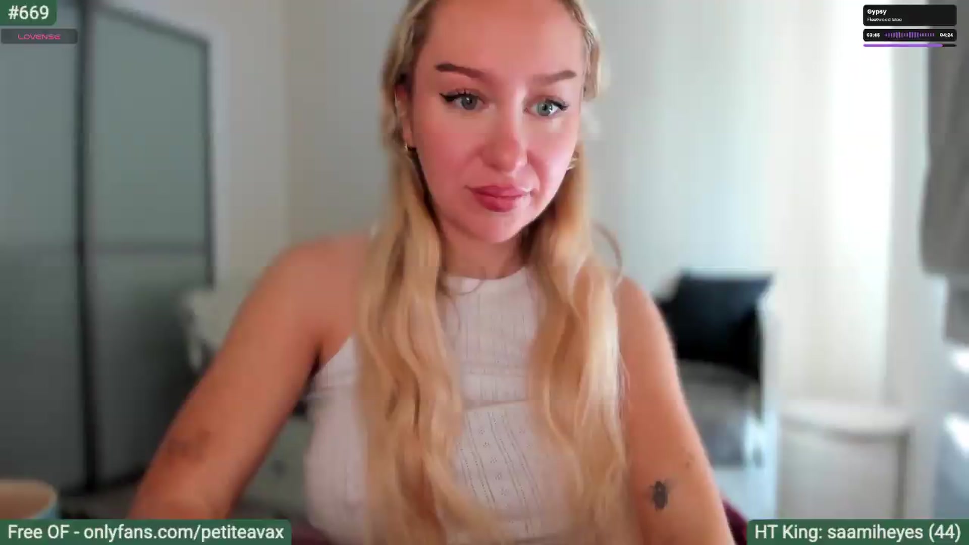 Gallery image thumbnail from pixelatedgirl's myfreecams stream on, 07/08/2026, 11:32 image 10 of 20