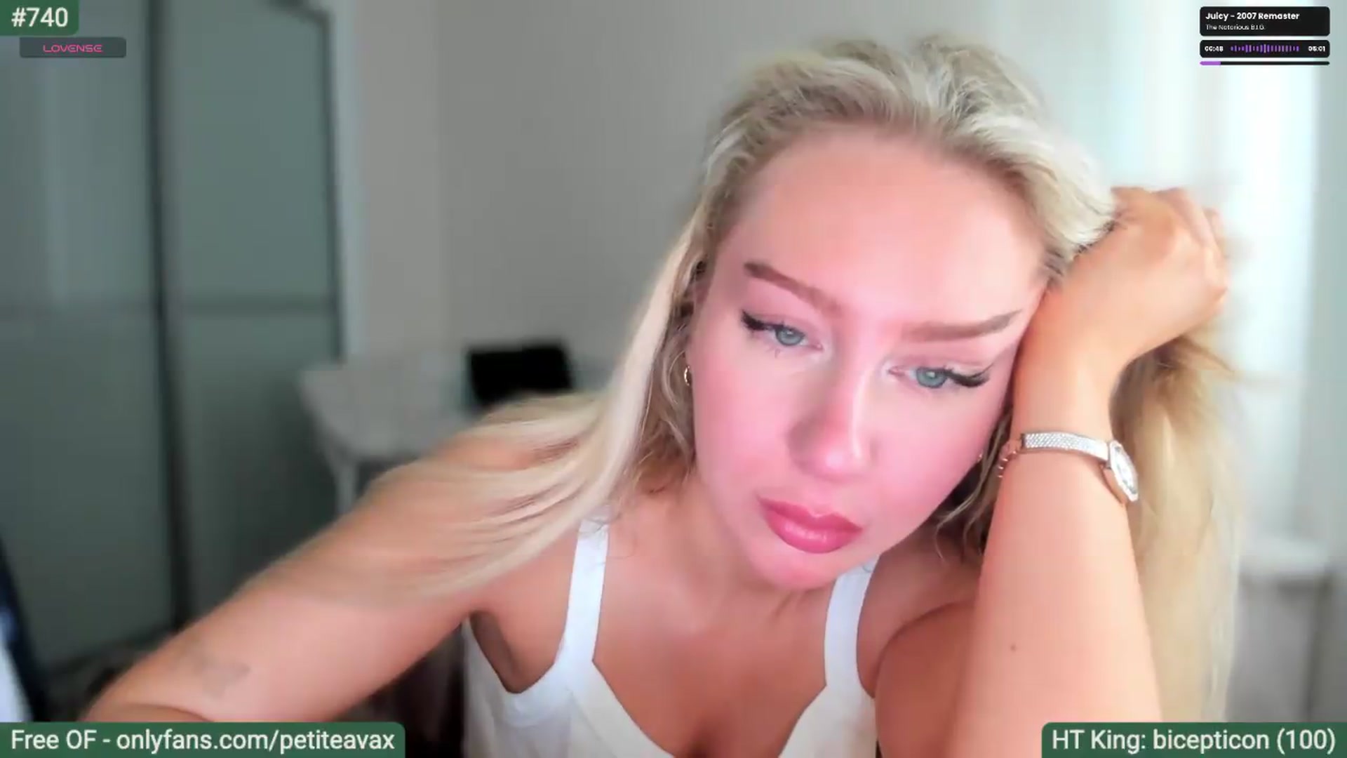 Gallery image thumbnail from pixelatedgirl's myfreecams stream on, 07/09/2026, 11:01 image 10 of 20