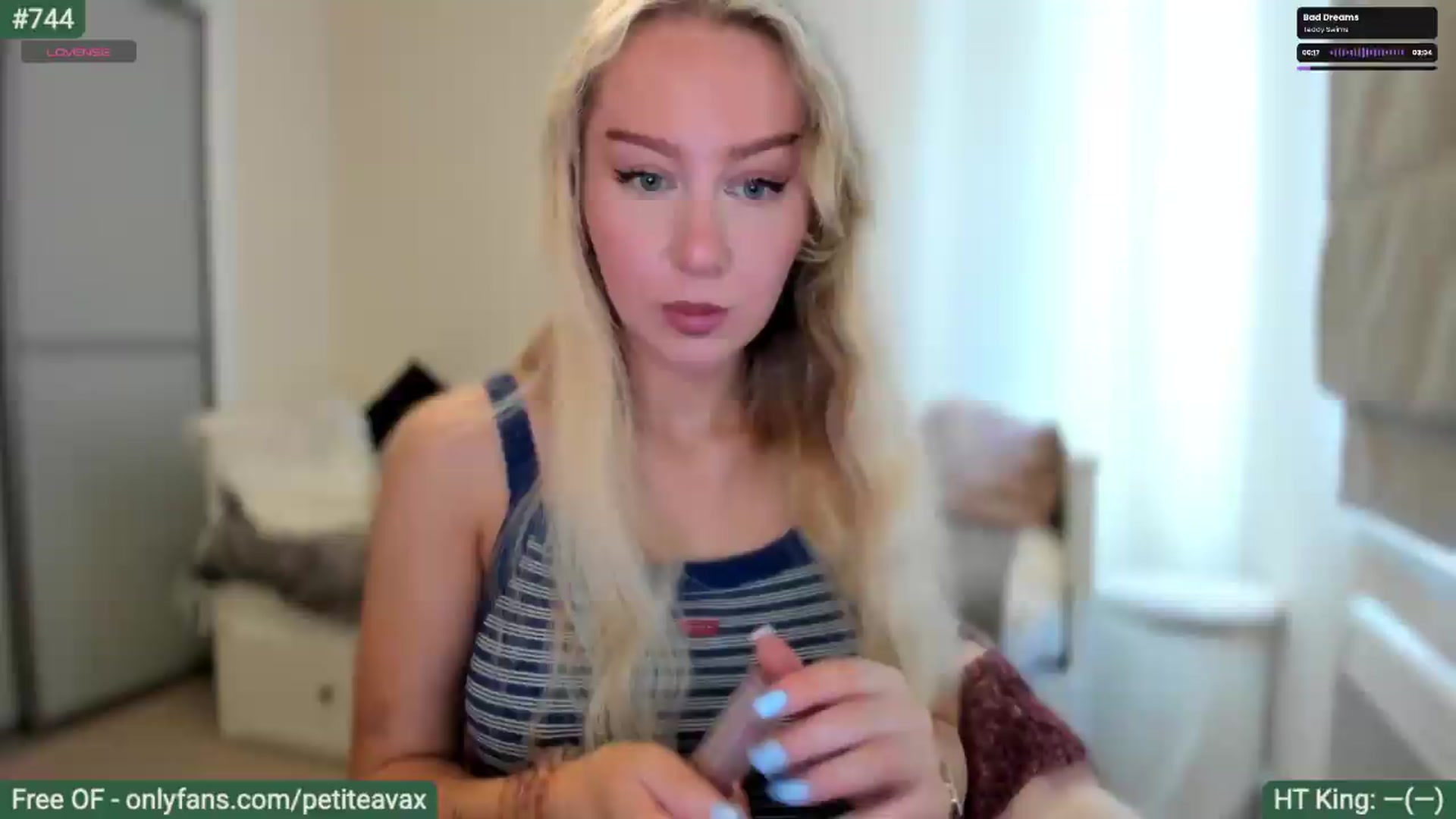 Gallery image thumbnail from pixelatedgirl's myfreecams stream on, 07/10/2026, 10:28 image 4 of 20