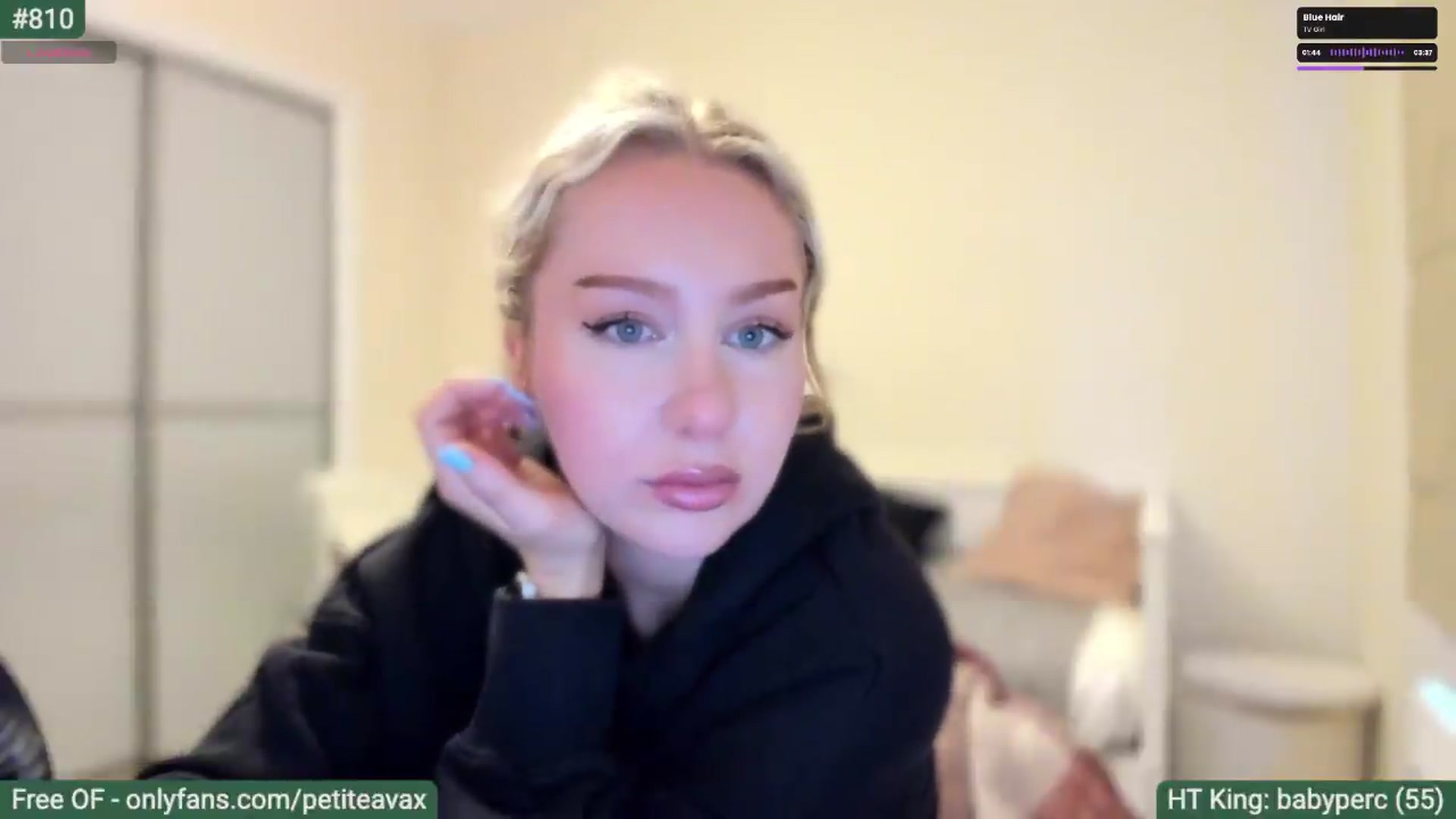 Gallery image thumbnail from pixelatedgirl's myfreecams stream on, 07/11/2026, 19:24 image 10 of 20