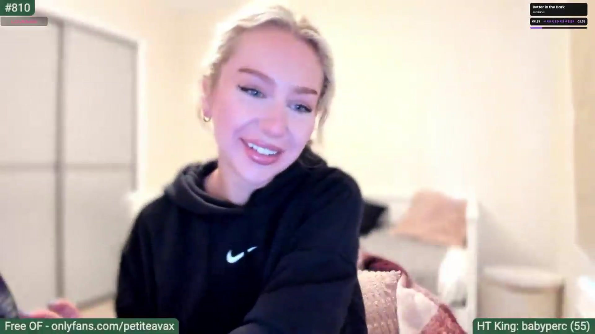 Gallery image thumbnail from pixelatedgirl's myfreecams stream on, 07/11/2026, 19:24 image 13 of 20