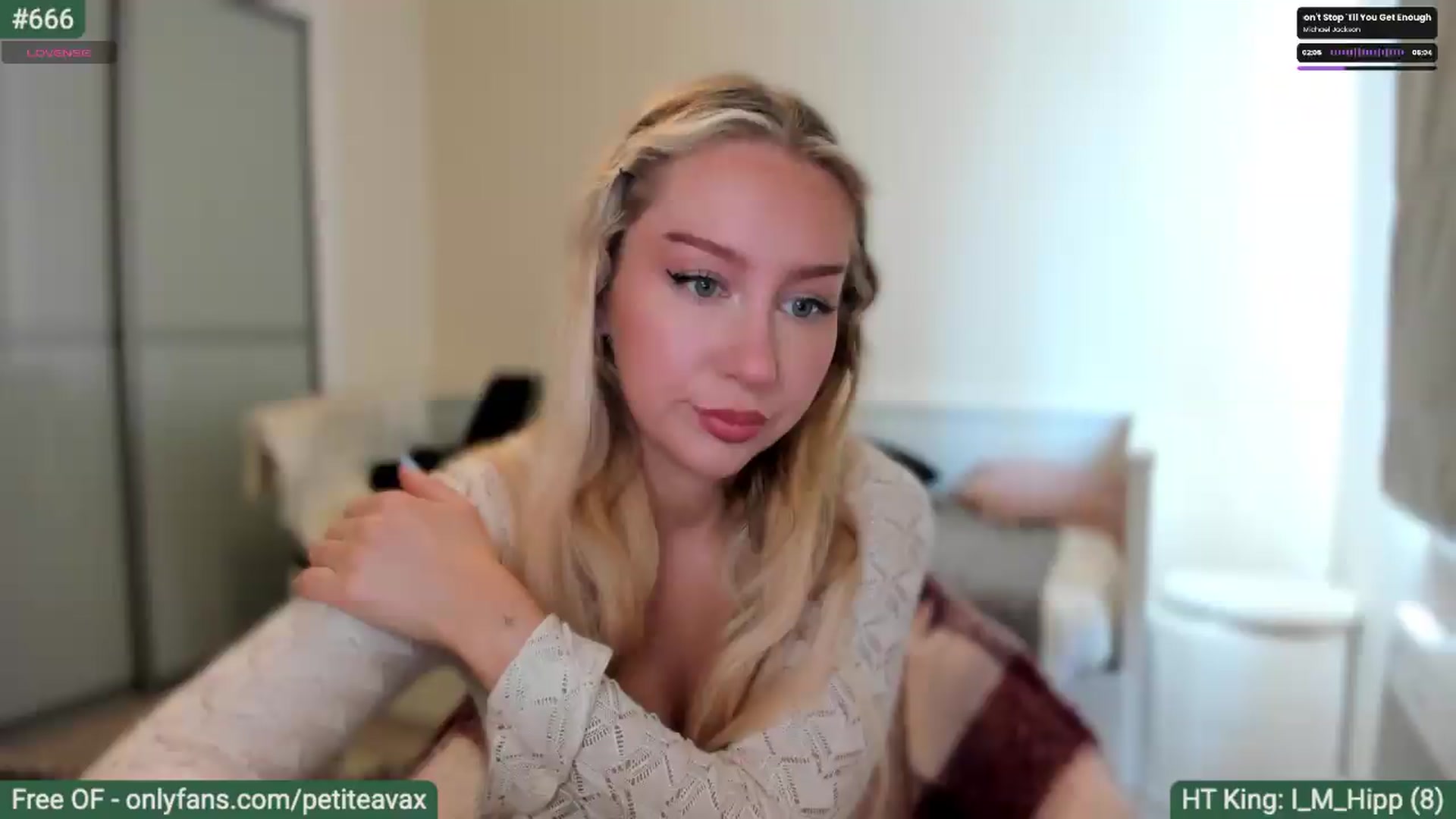 Gallery image thumbnail from pixelatedgirl's myfreecams stream on, 07/12/2026, 13:06 image 2 of 20