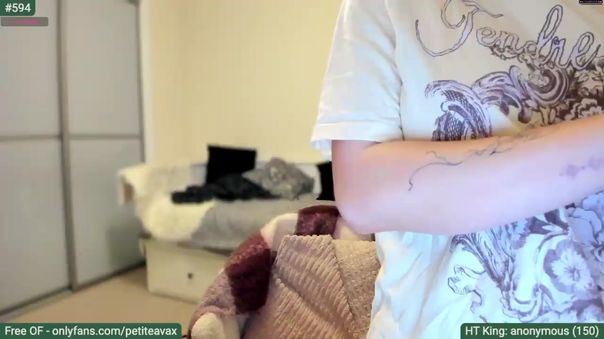 Gallery image thumbnail from pixelatedgirl's myfreecams stream on, 07/14/2026, 21:28 image 13 of 20