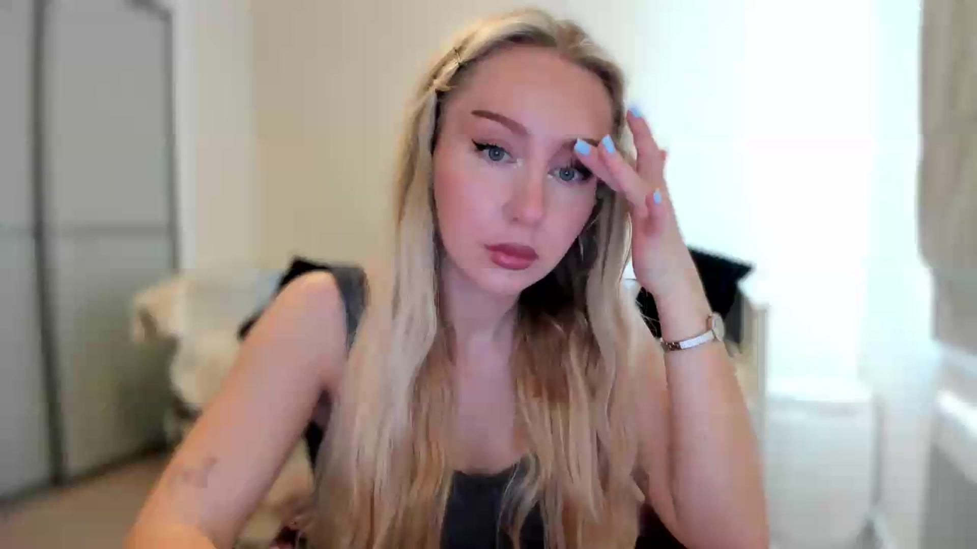 Gallery image thumbnail from pixelatedgirl's myfreecams stream on, 07/16/2026, 12:50 image 14 of 20
