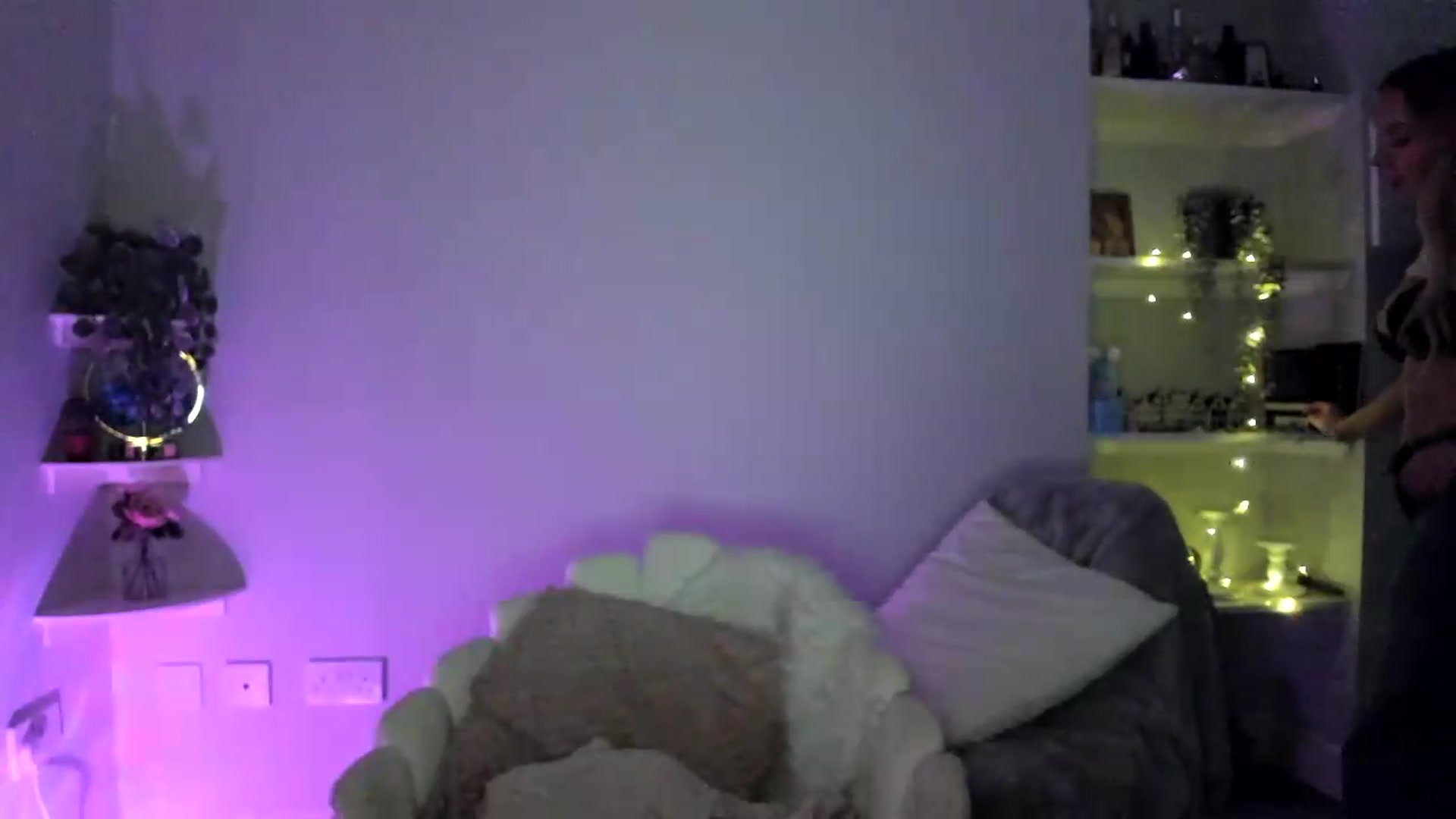 Gallery image thumbnail from pixelatedprincess's myfreecams stream on, 06/09/2026, 18:50 image 18 of 20