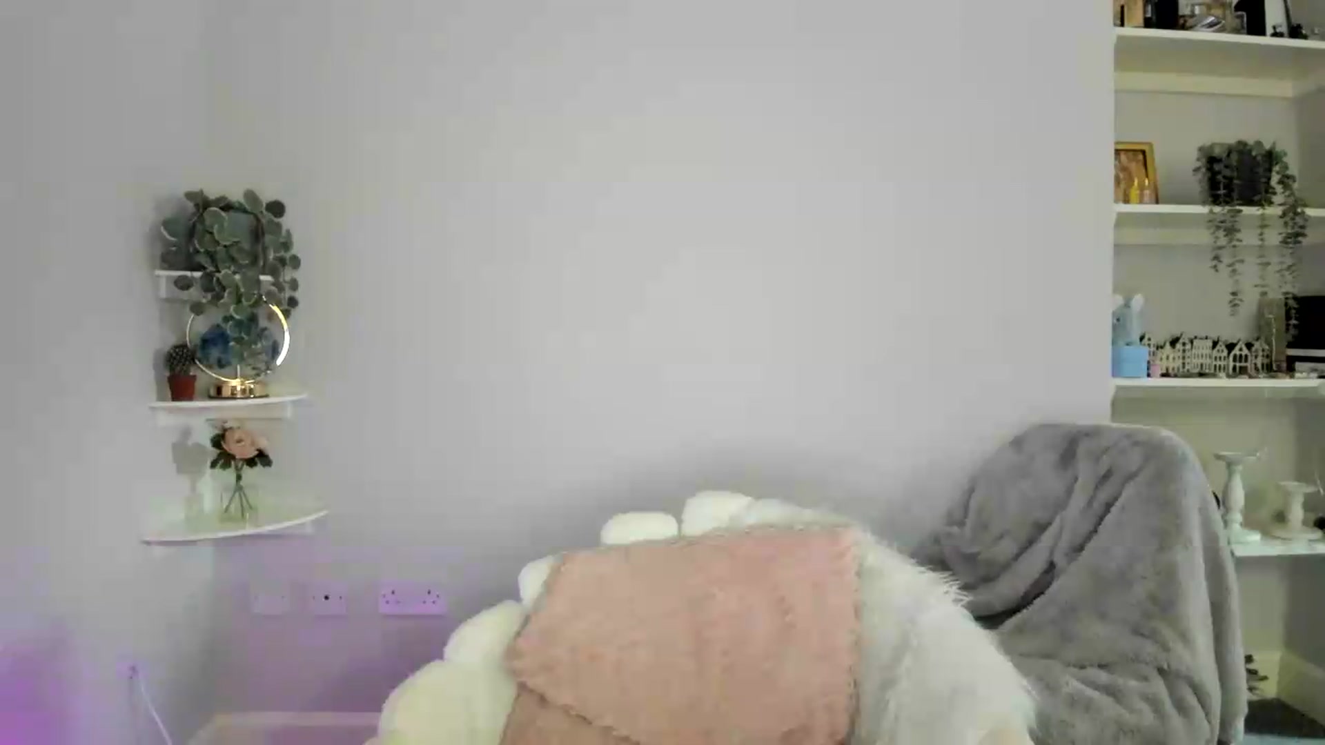 Gallery image thumbnail from pixelatedprincess's myfreecams stream on, 06/11/2026, 07:03 image 20 of 20