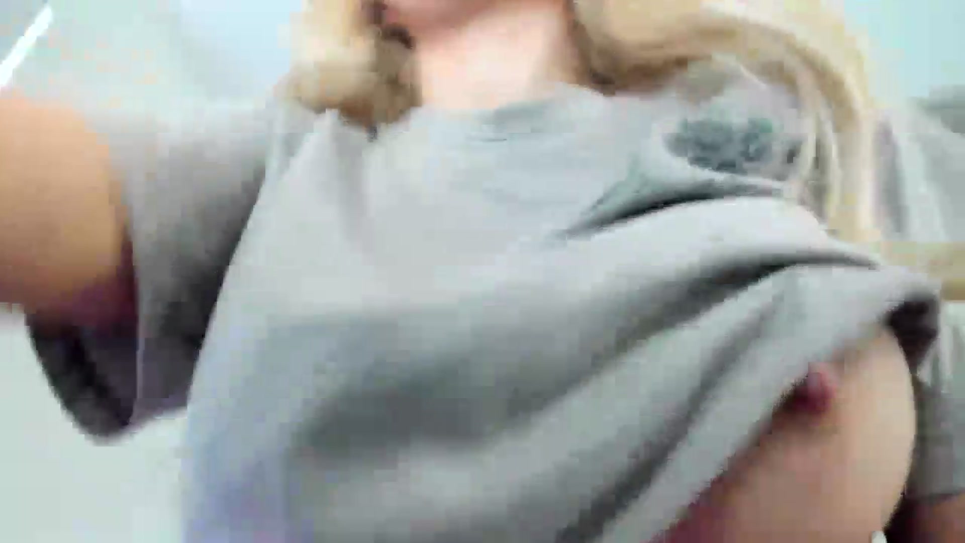 Gallery image thumbnail from pixelatedprincess's myfreecams stream on, 06/11/2026, 08:05 image 6 of 20
