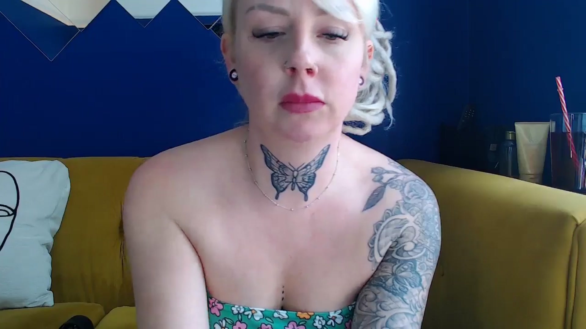 Gallery image thumbnail from pixieDread's myfreecams stream on, 05/13/2024, 12:37 image 11 of 20