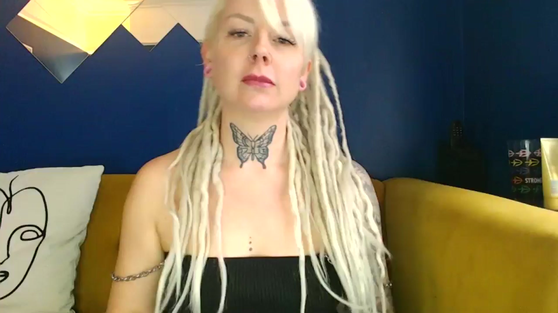 Gallery image thumbnail from pixieDread's myfreecams stream on, 10/15/2024, 12:53 image 1 of 20