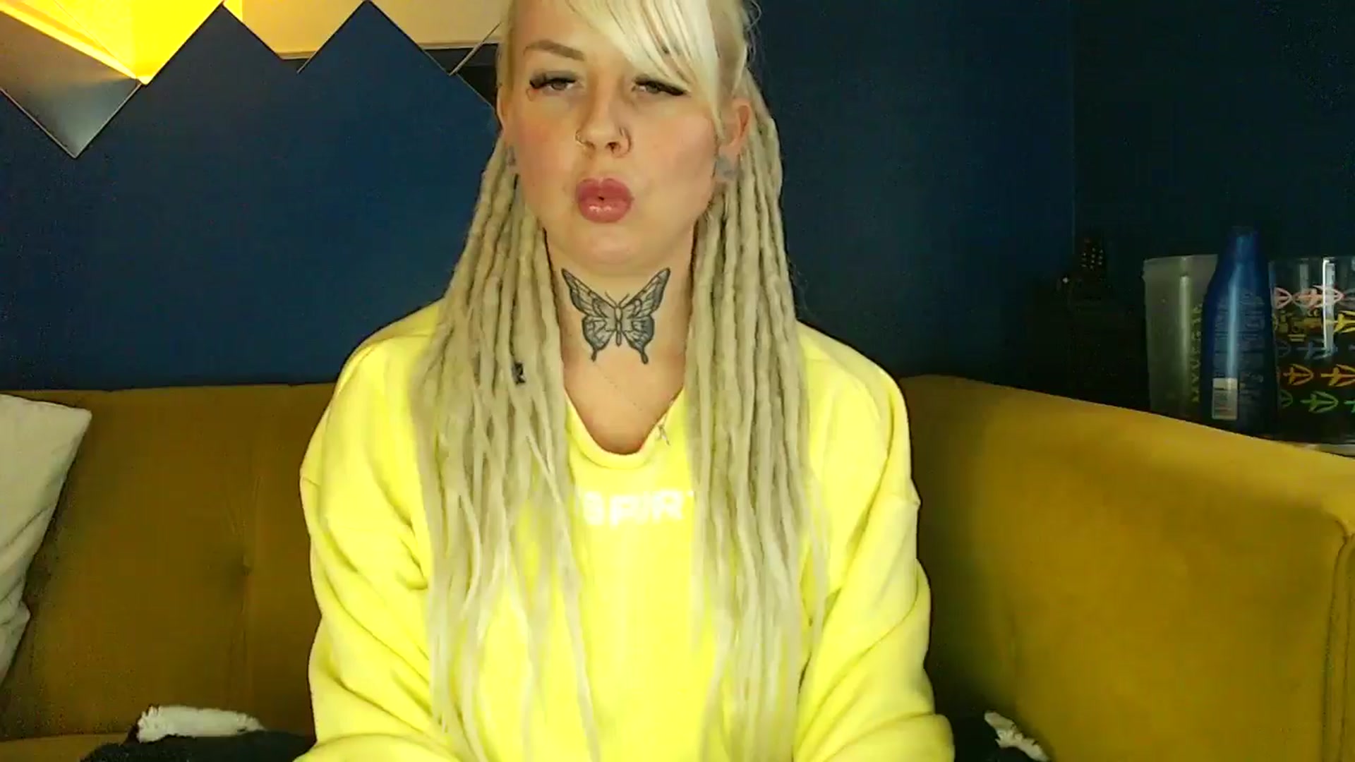 Gallery image thumbnail from pixieDread's myfreecams stream on, 11/04/2024, 14:37 image 7 of 20
