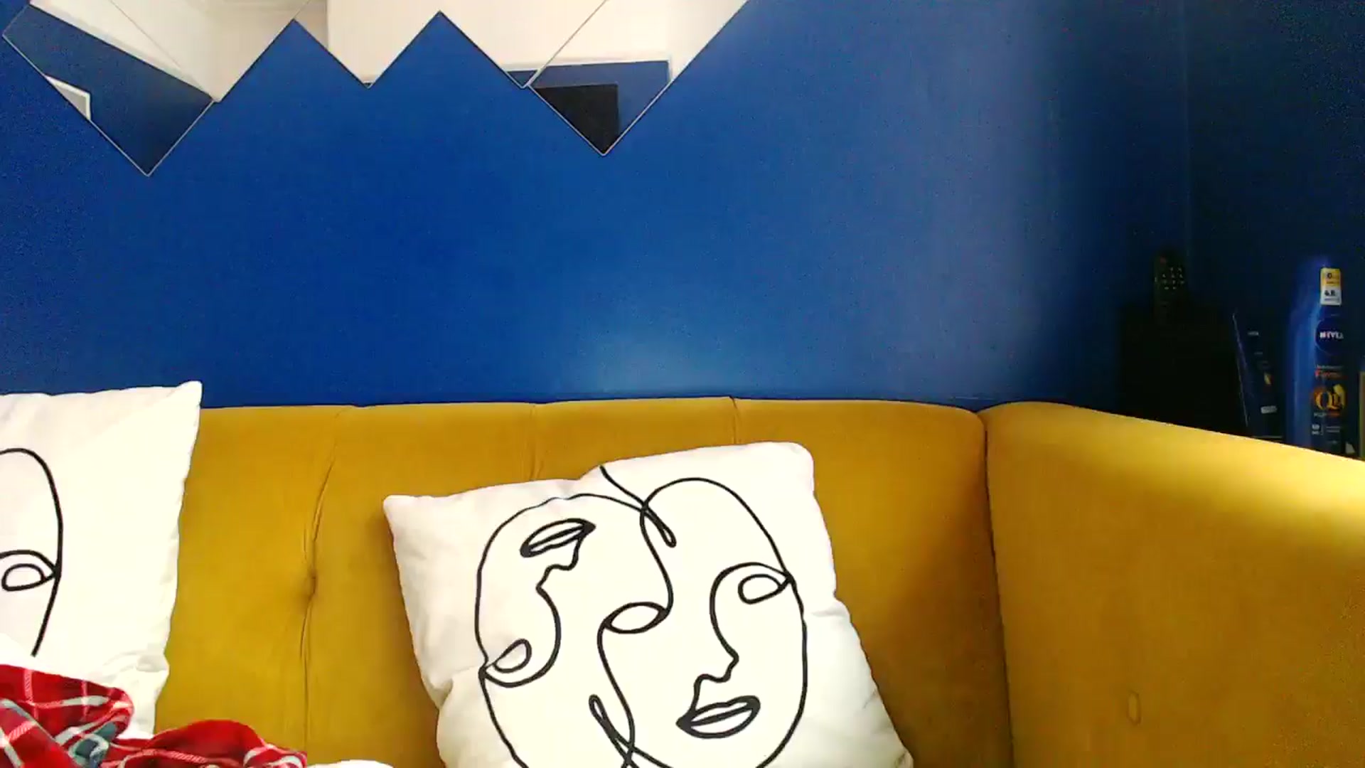 Gallery image thumbnail from pixieDread's myfreecams stream on, 12/10/2024, 14:36 image 1 of 20