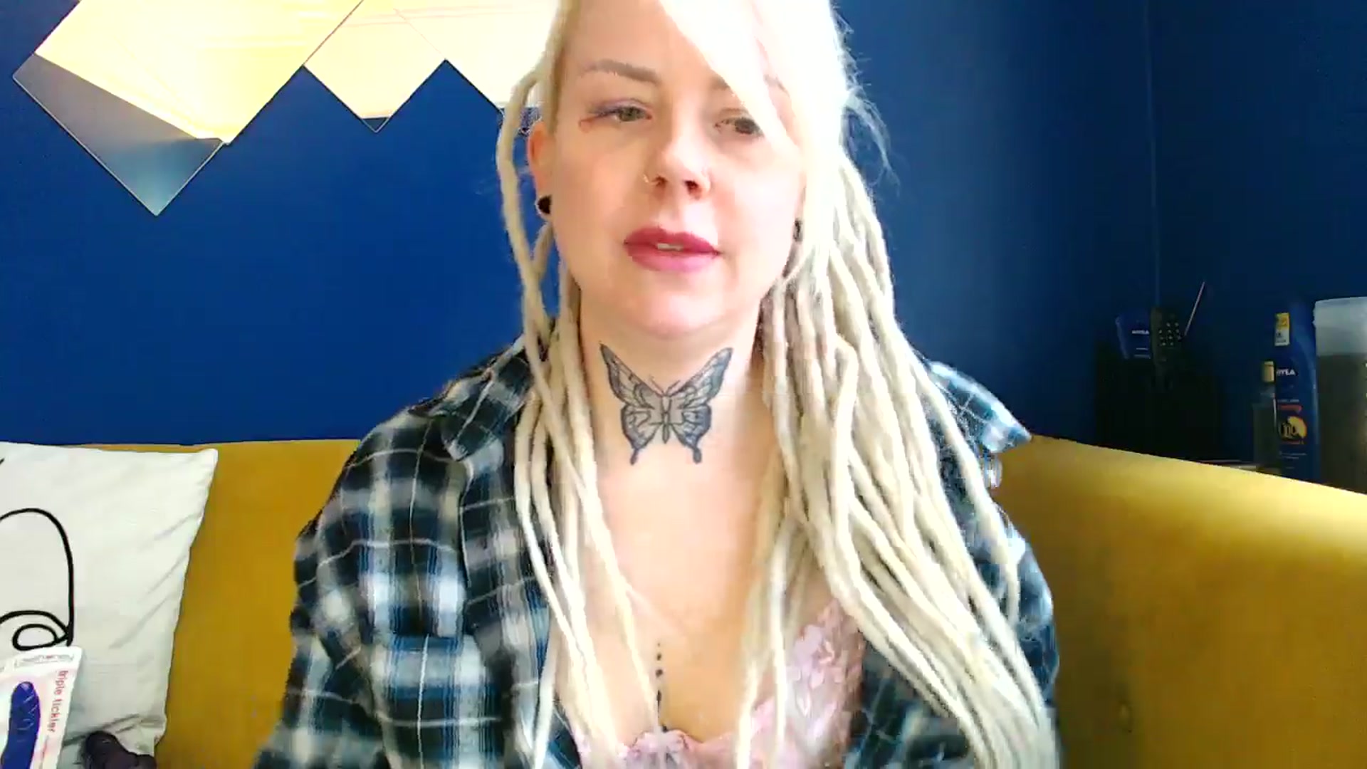 Gallery image thumbnail from pixieDread's myfreecams stream on, 01/09/2025, 14:25 image 5 of 20